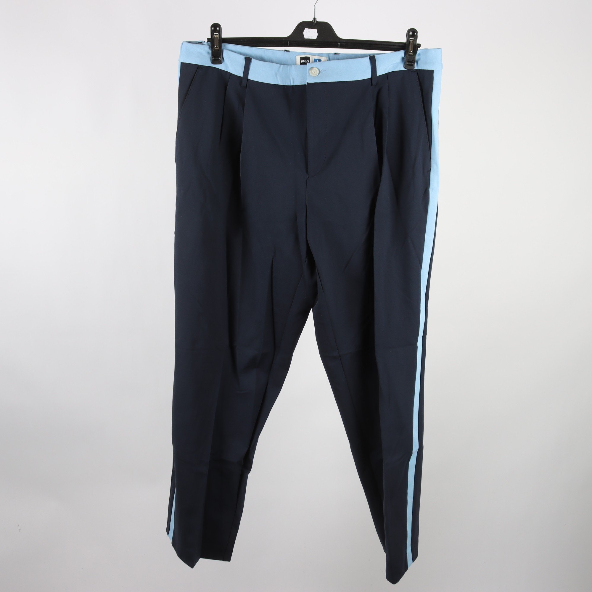 Byxor, Hugo Boss, x Russel Athletic, blå, stl. 54.