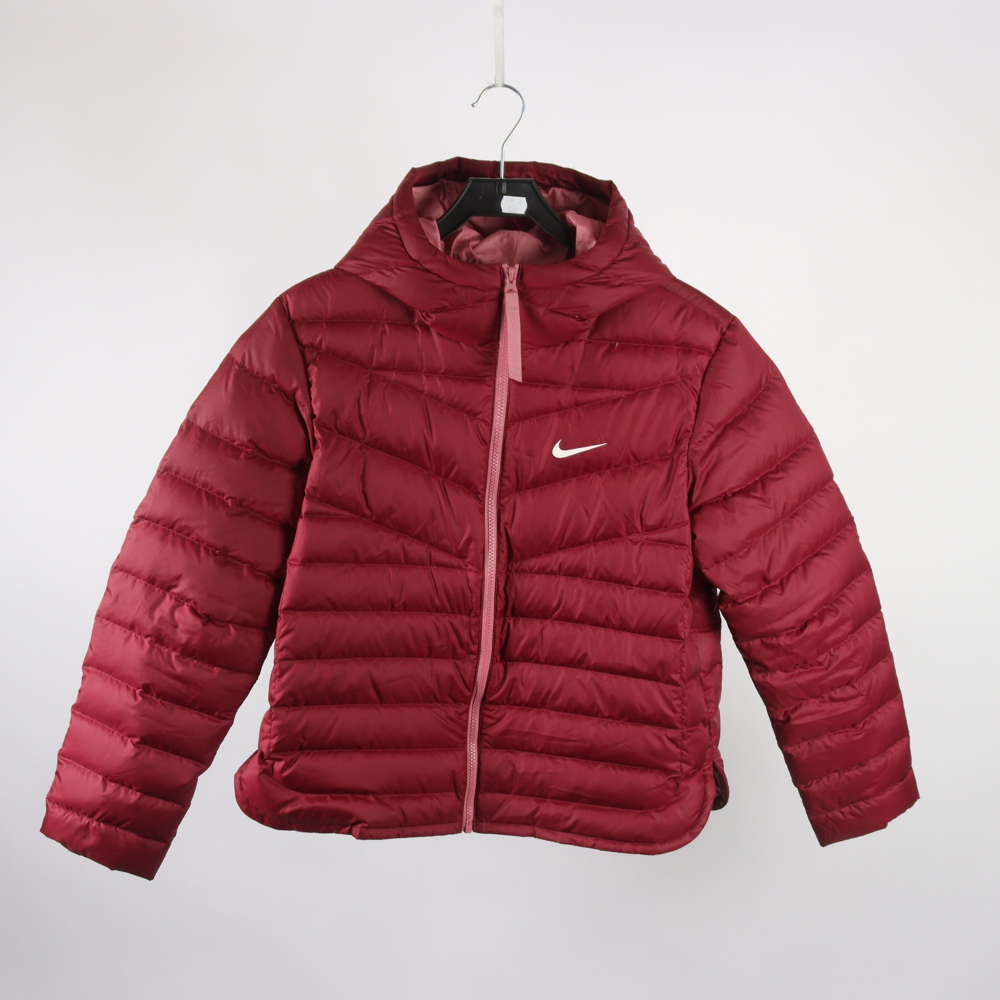 Dunjacka, Nike, vinröd, stl. XS.