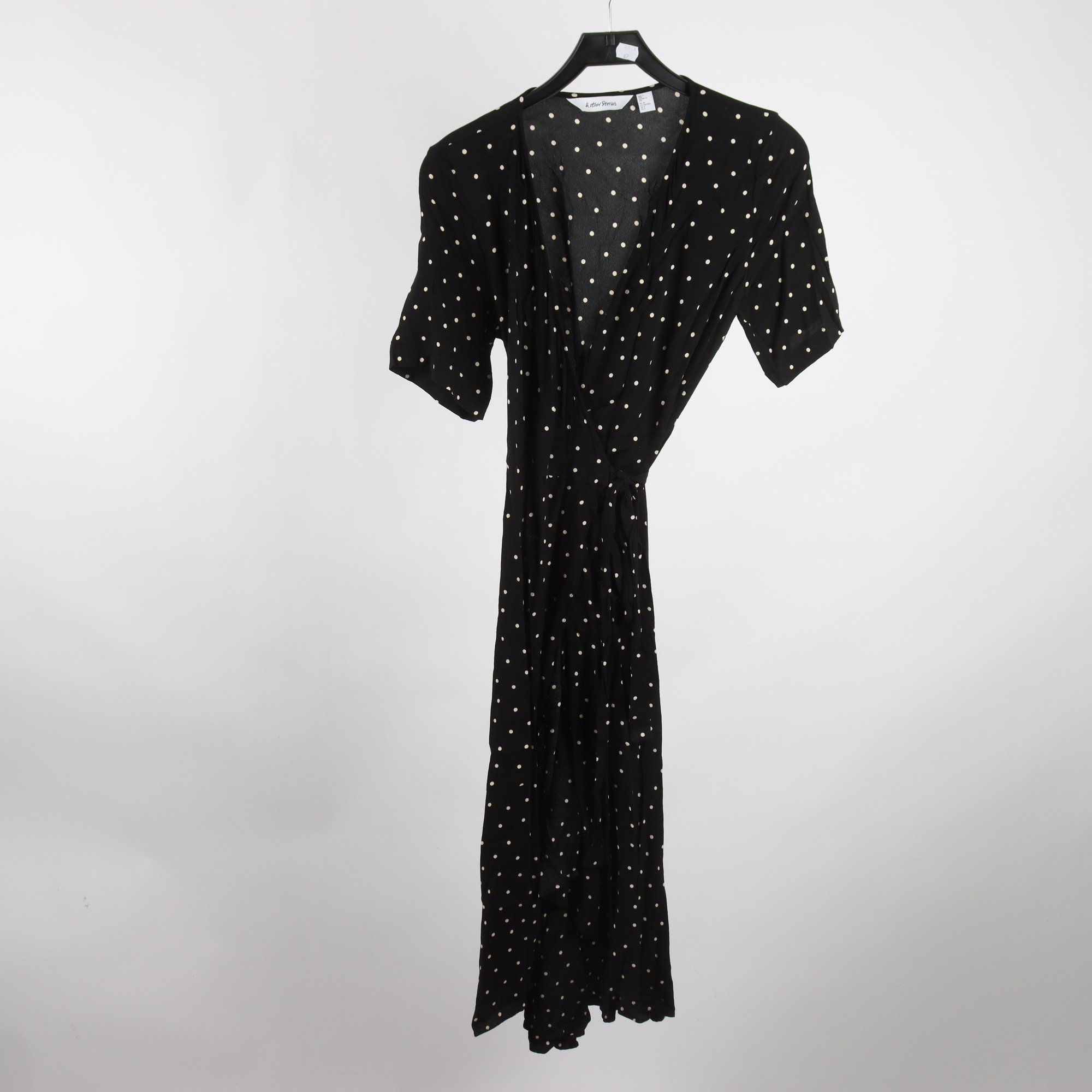 Klänning, & Other Stories, svart, vit, prickig, stl. 38