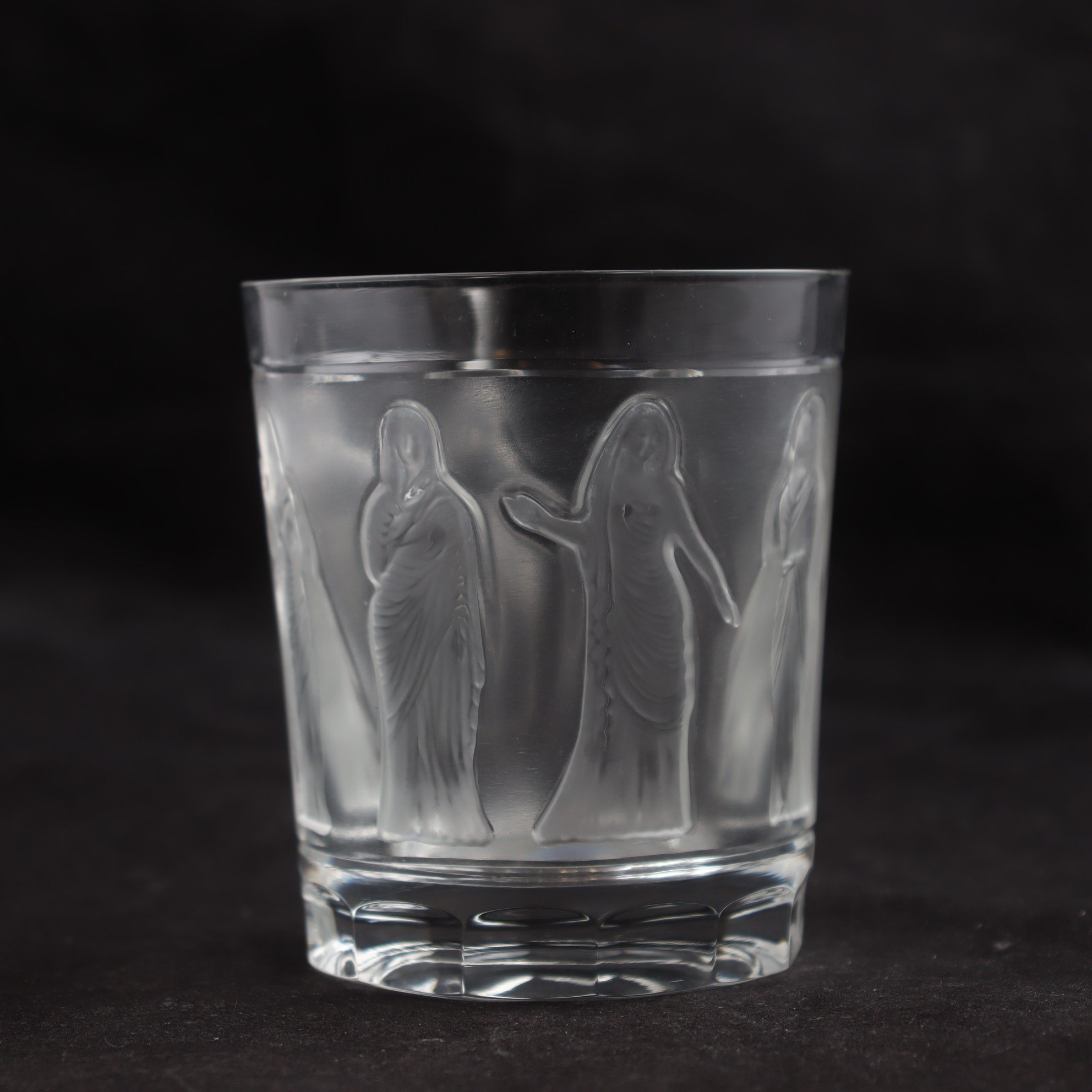 Glas, ”Femmes antiques”, Lalique, Frankrike