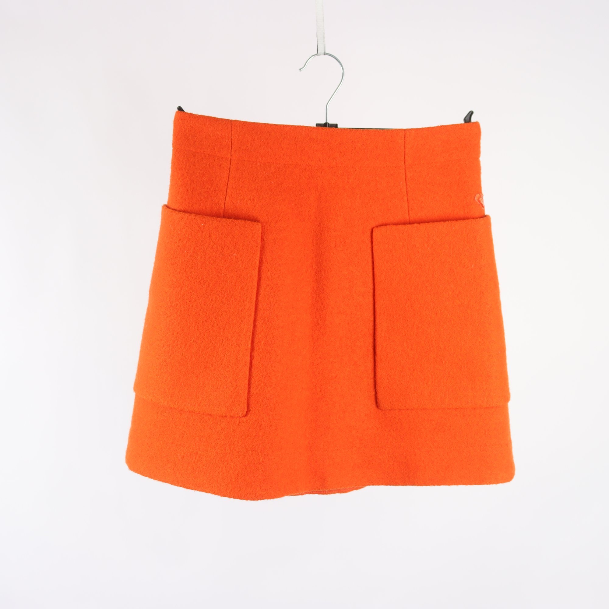 Kjol, COS, orange, 100% ull, stl. 34.