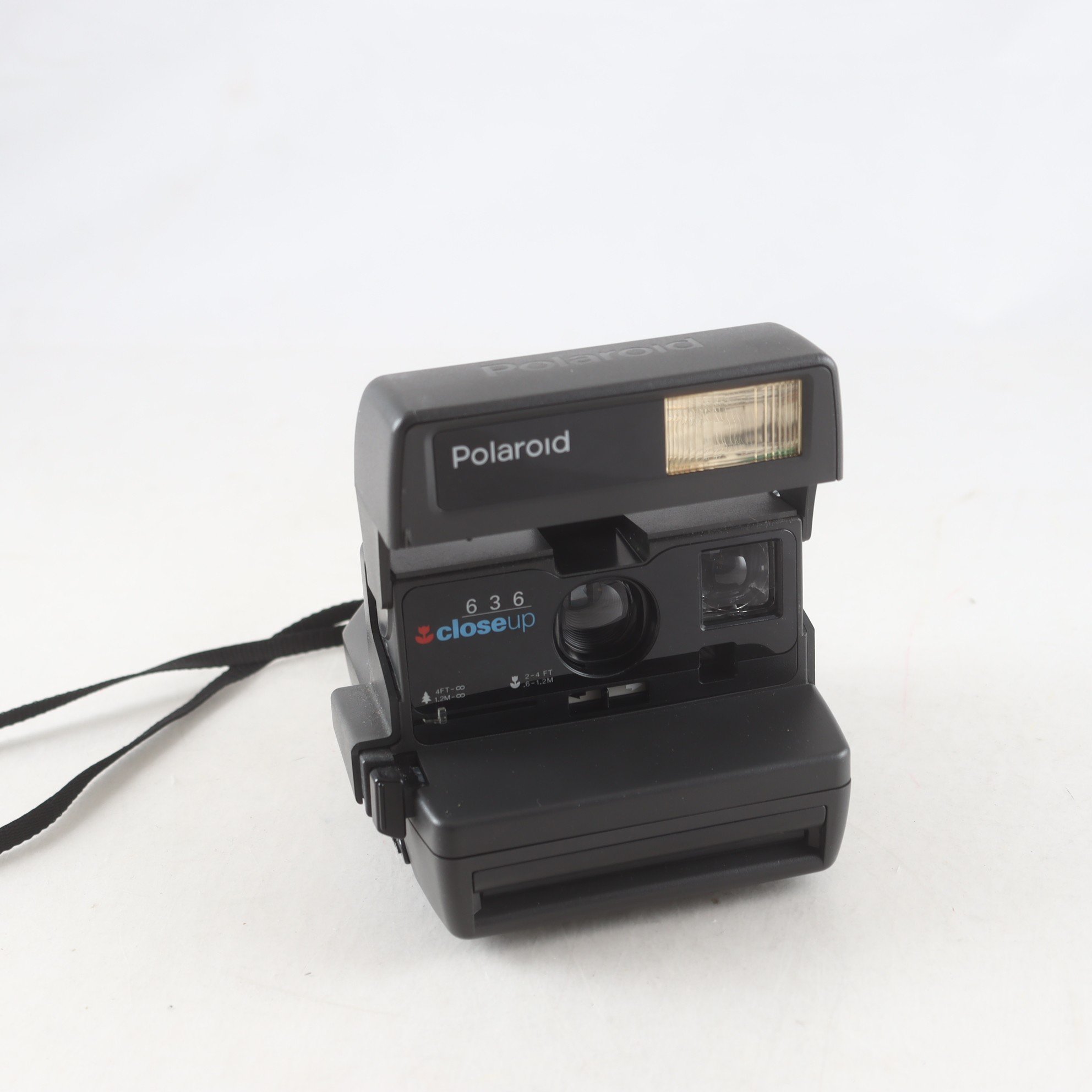 Polaroidkamera, 636 close up