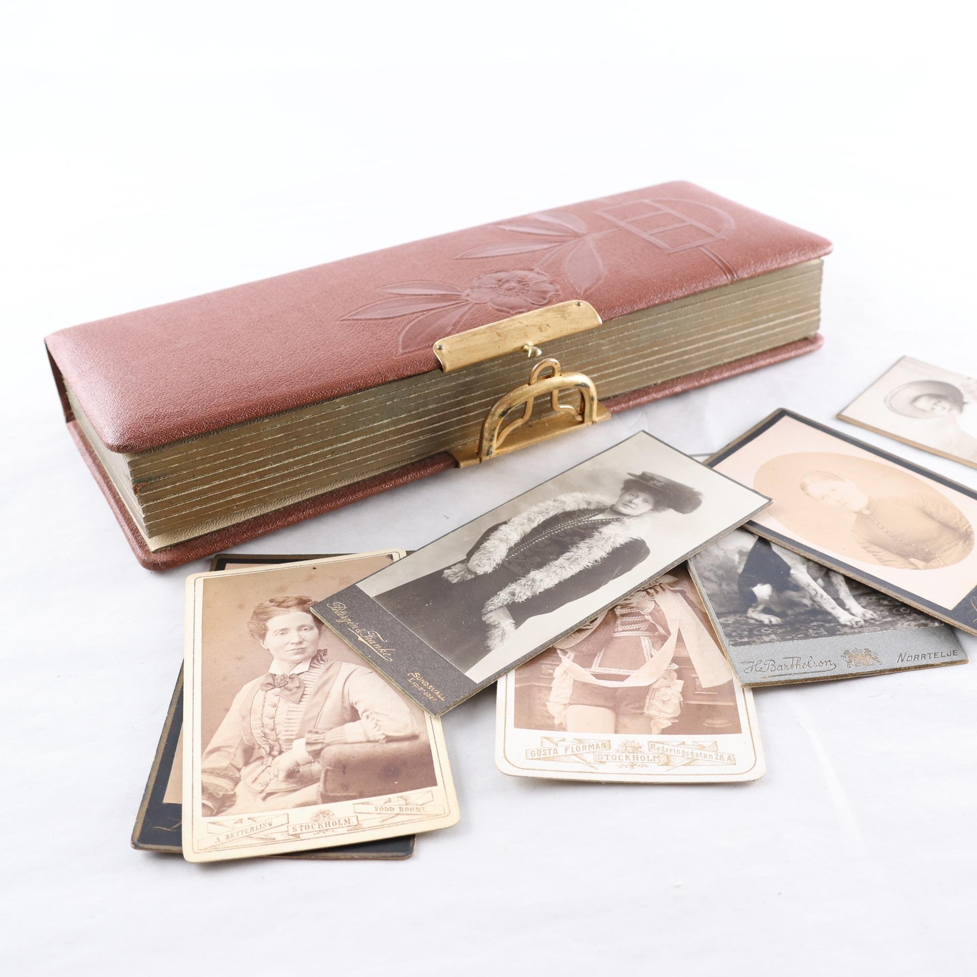 Fotoalbum med porträtt, 1900-talets början, jugendstil