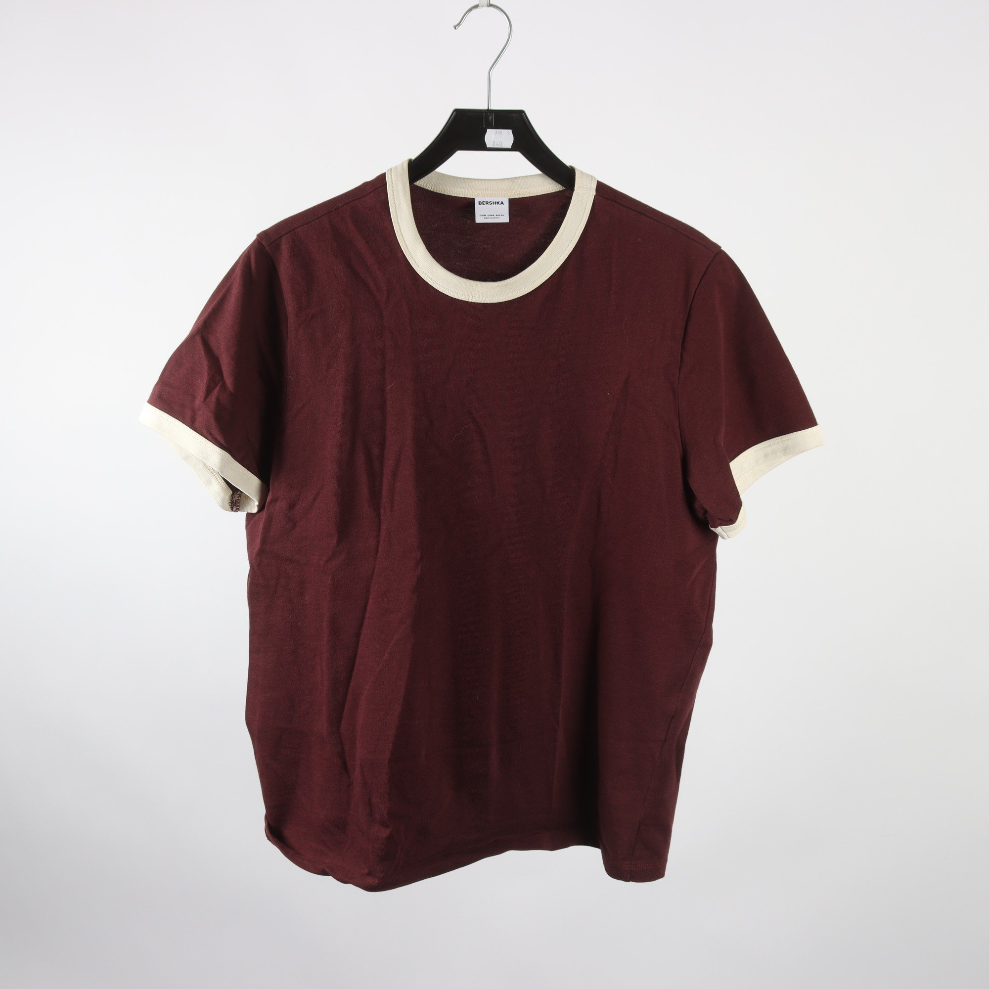 T-shirt, 2-pack, Bershka, vinröd, vit, stl. M/L.
