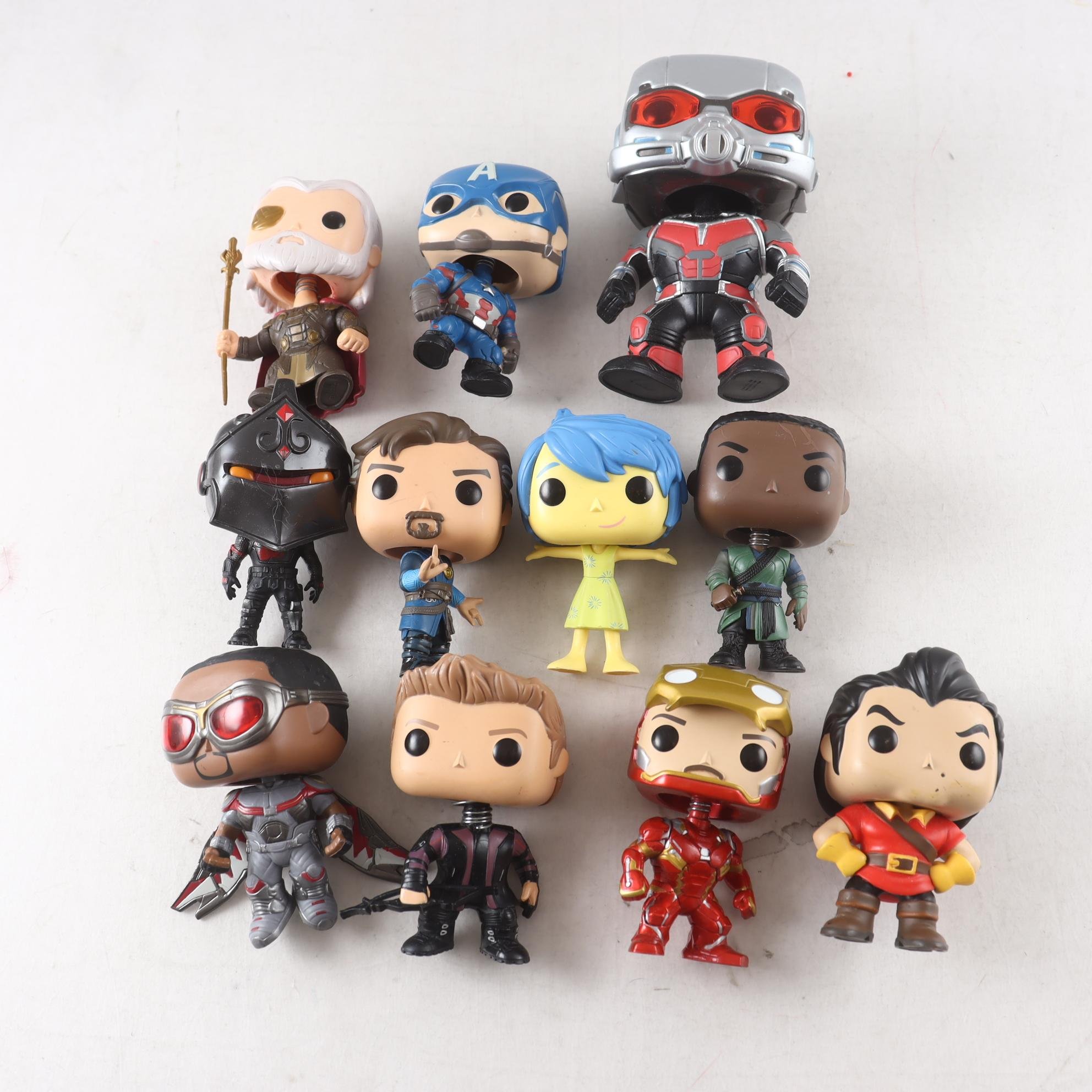Figurer, Funko pop,bubble heads, blandat.