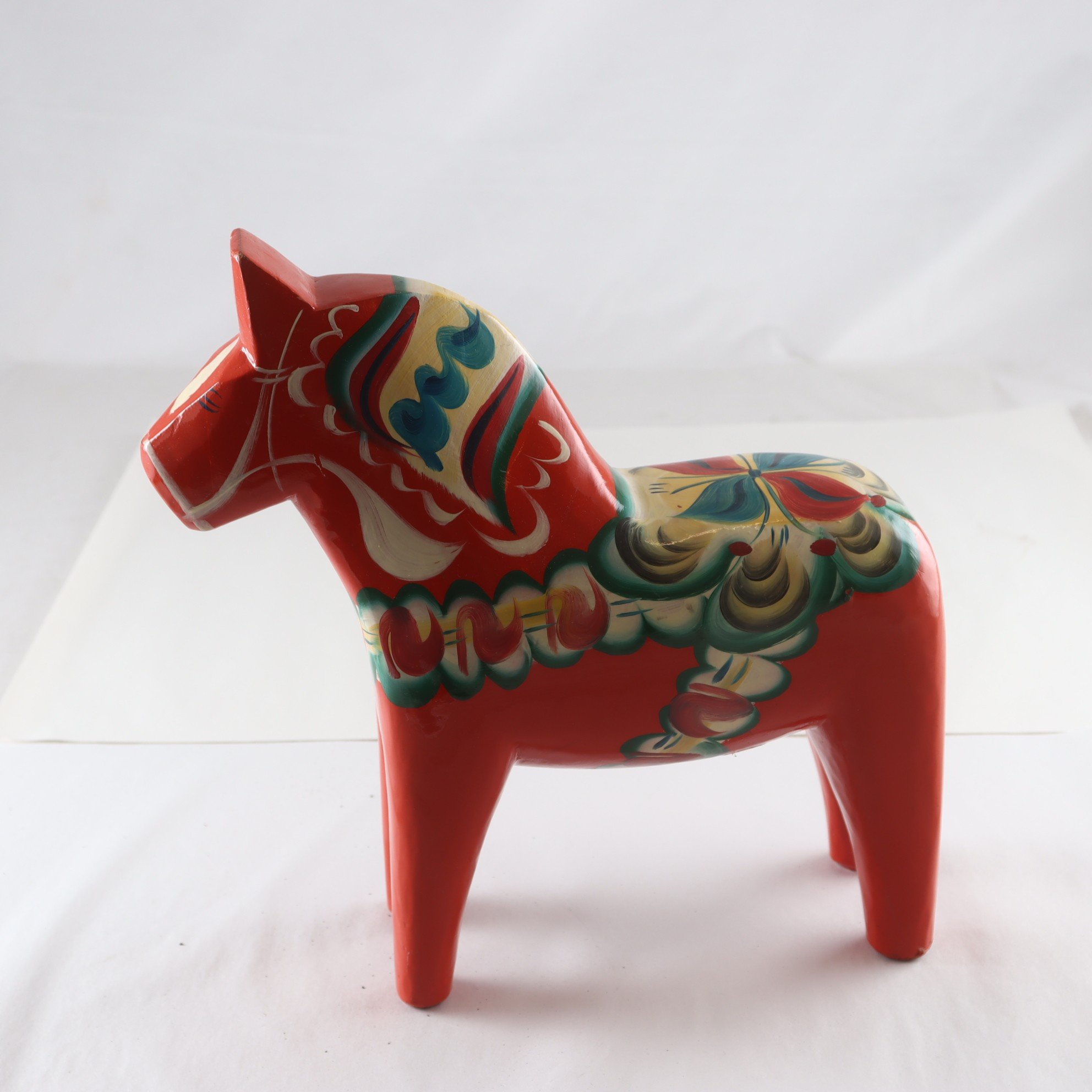 Dalahäst, Nils Olsson, Nusnäs. Samfraktas ej.