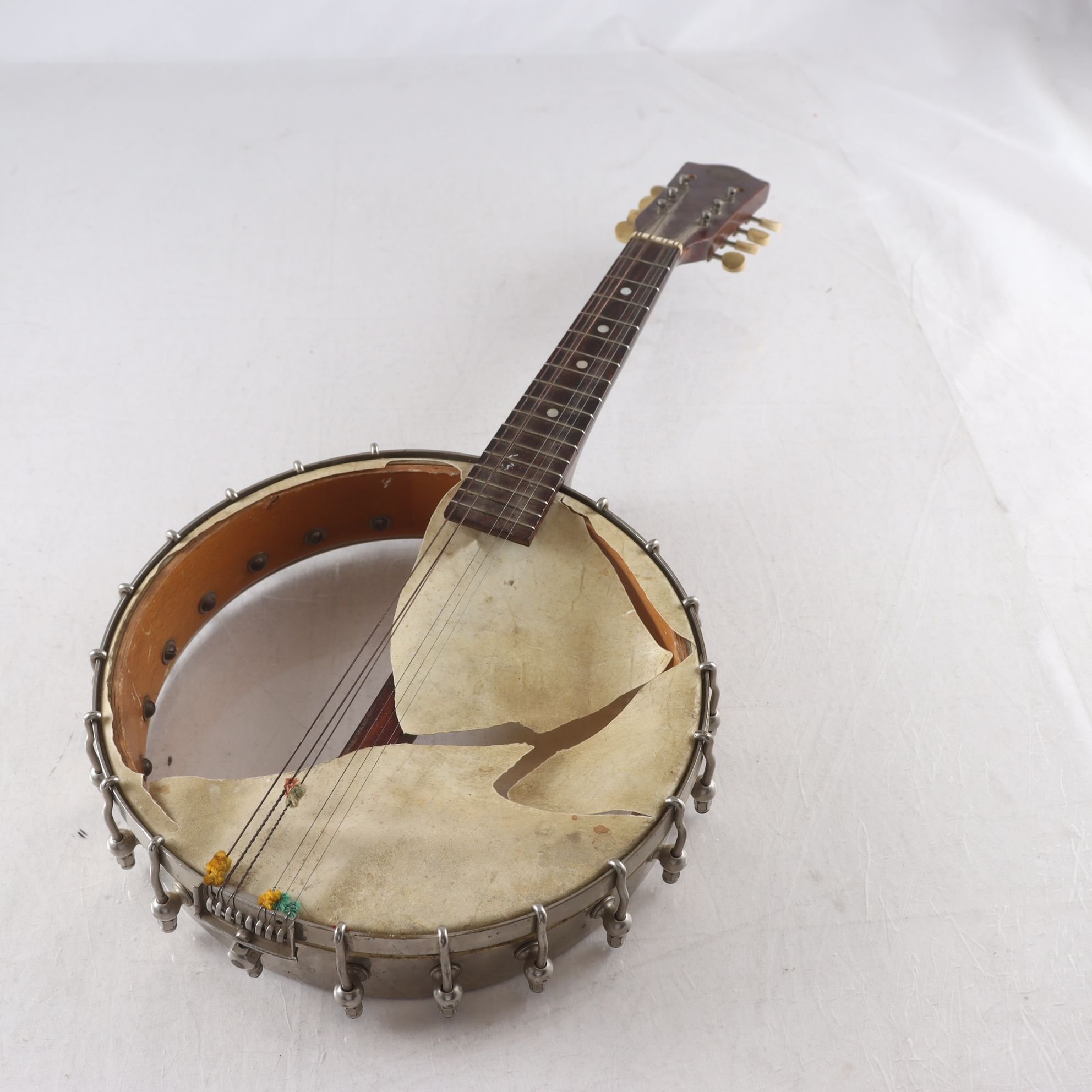 Banjo, Herman Carlson Levin, defekt, repobjekt.