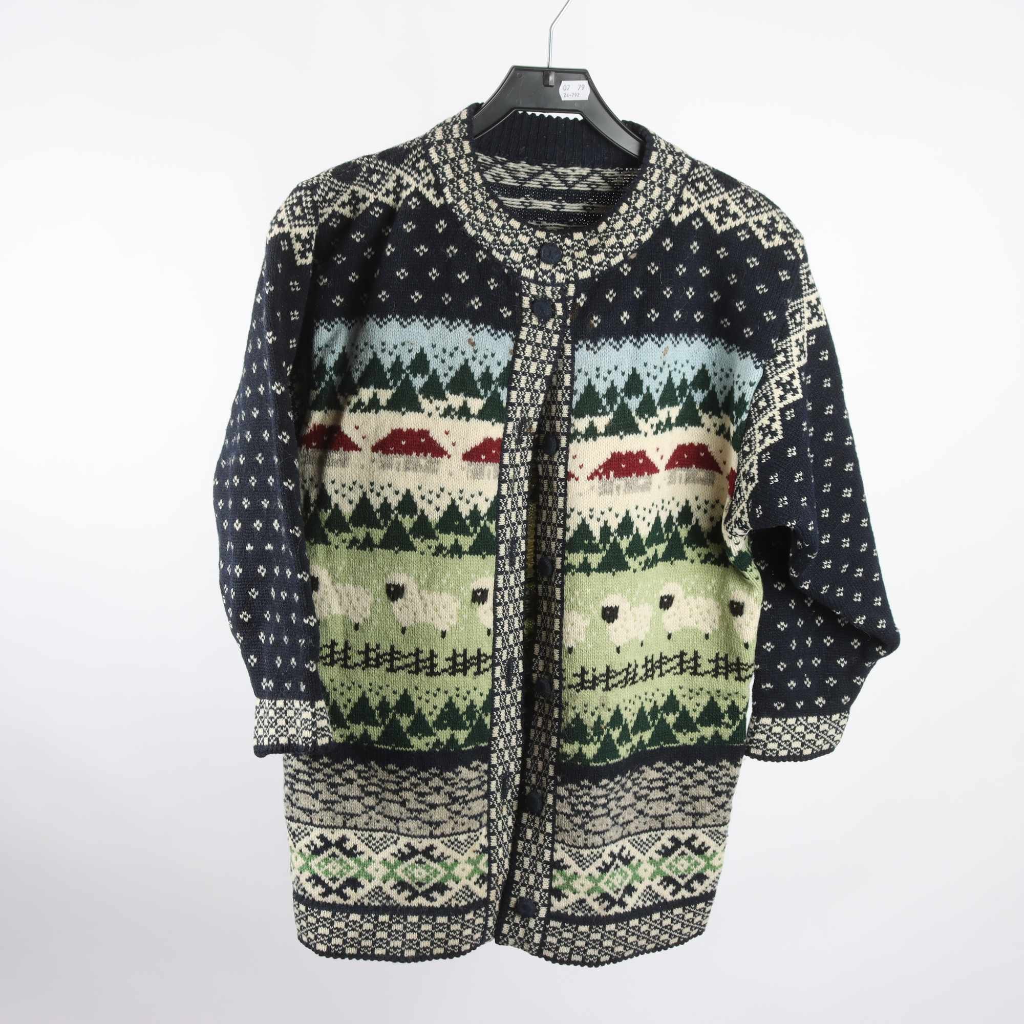 Handstickad kofta, stl. 38