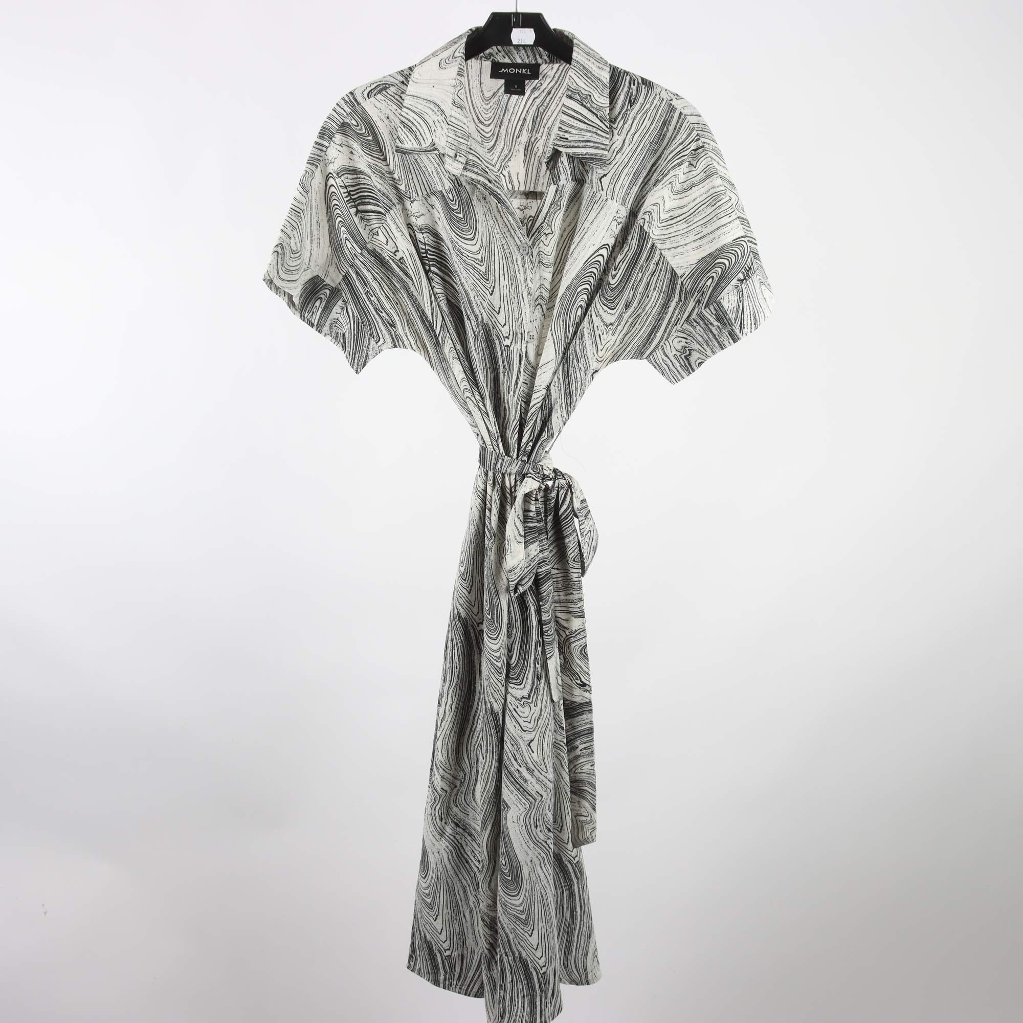 Klänning, Monki, vit, svart, stl. S.