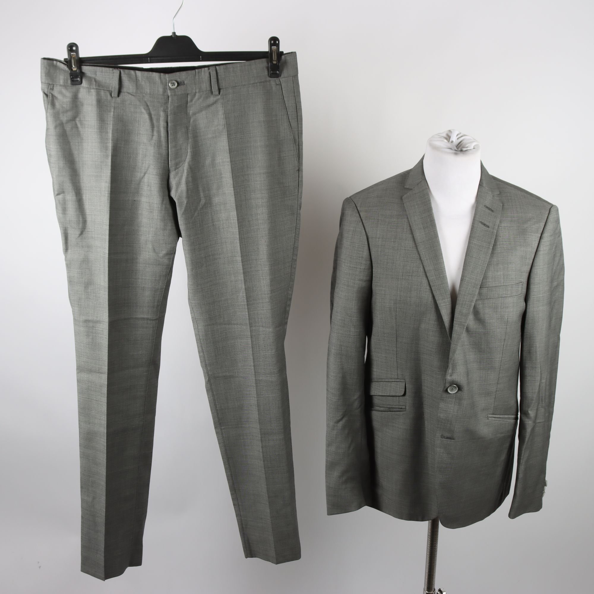 Kostym, Tiger of Sweden, grå, ull, stl. 50.