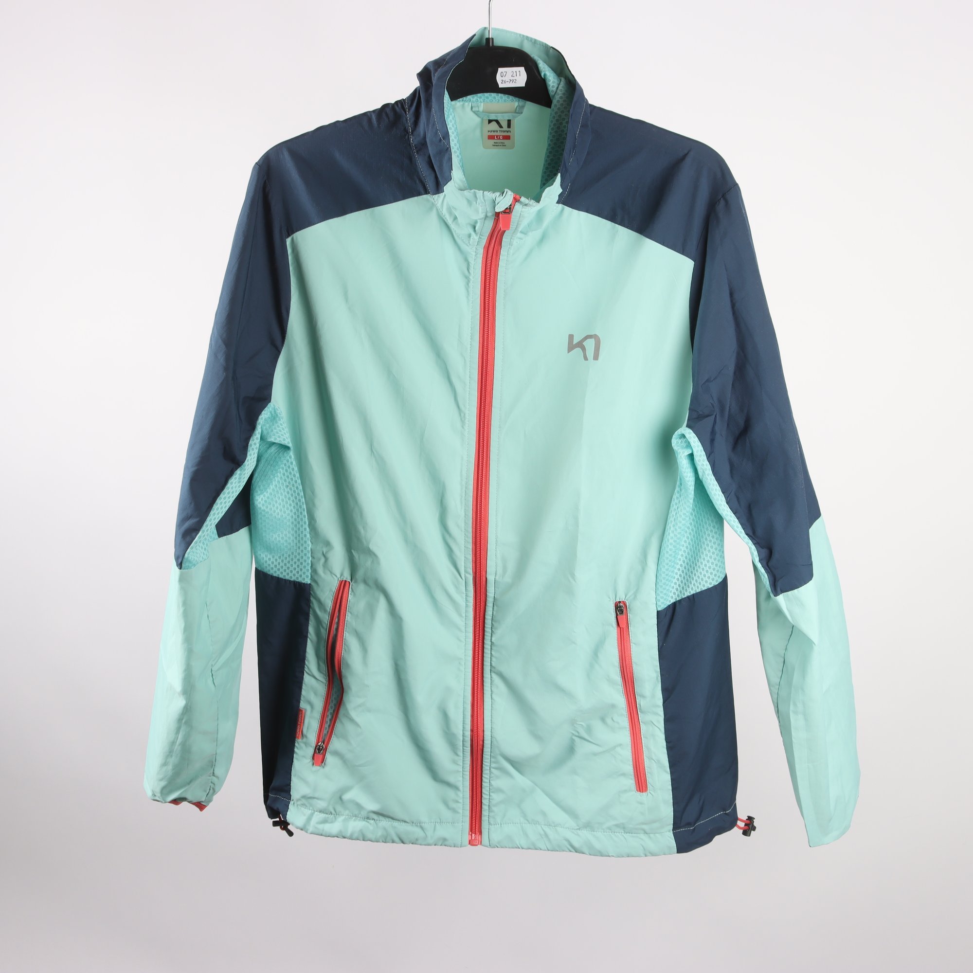 Jacka, Kari Traa, stl. L