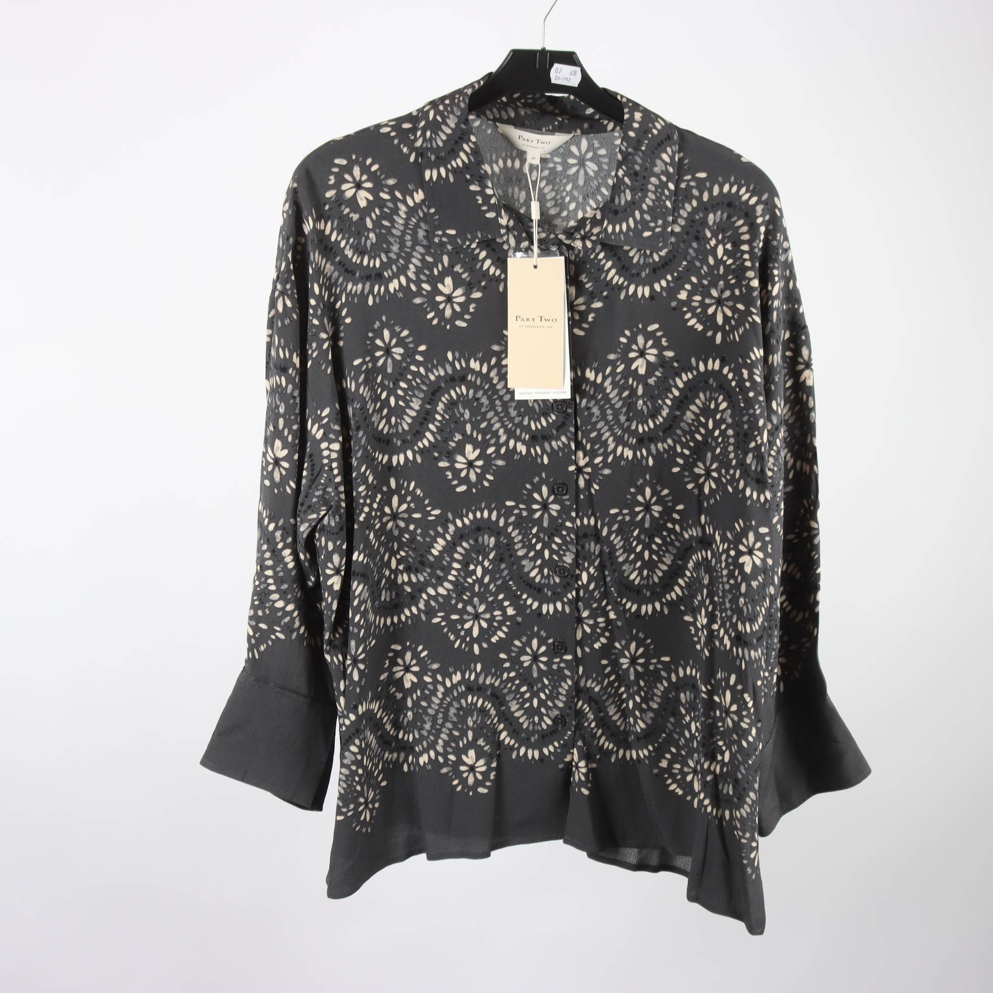 Blus, Part Two, stl. 40