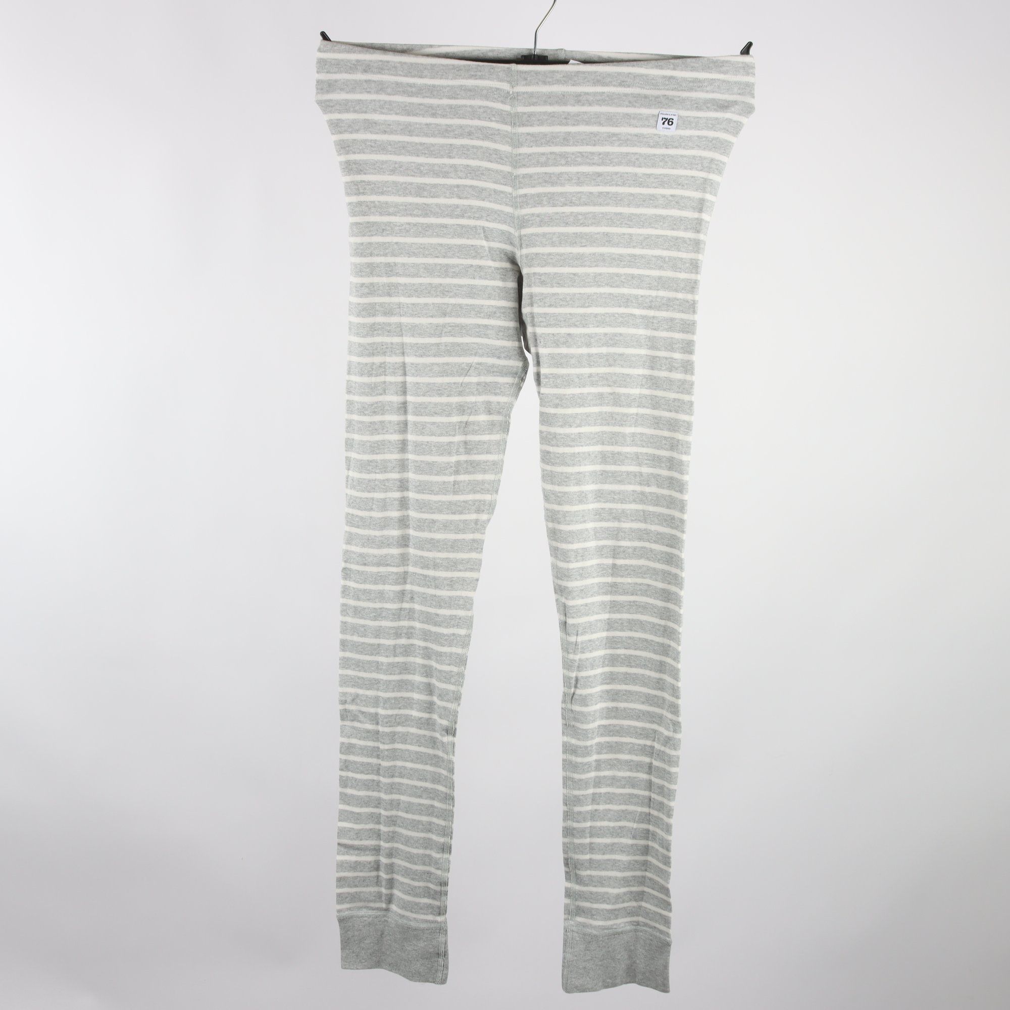 Mys/sovplagg, Polarn O.Pyret, grå, vit, randig, stl. M