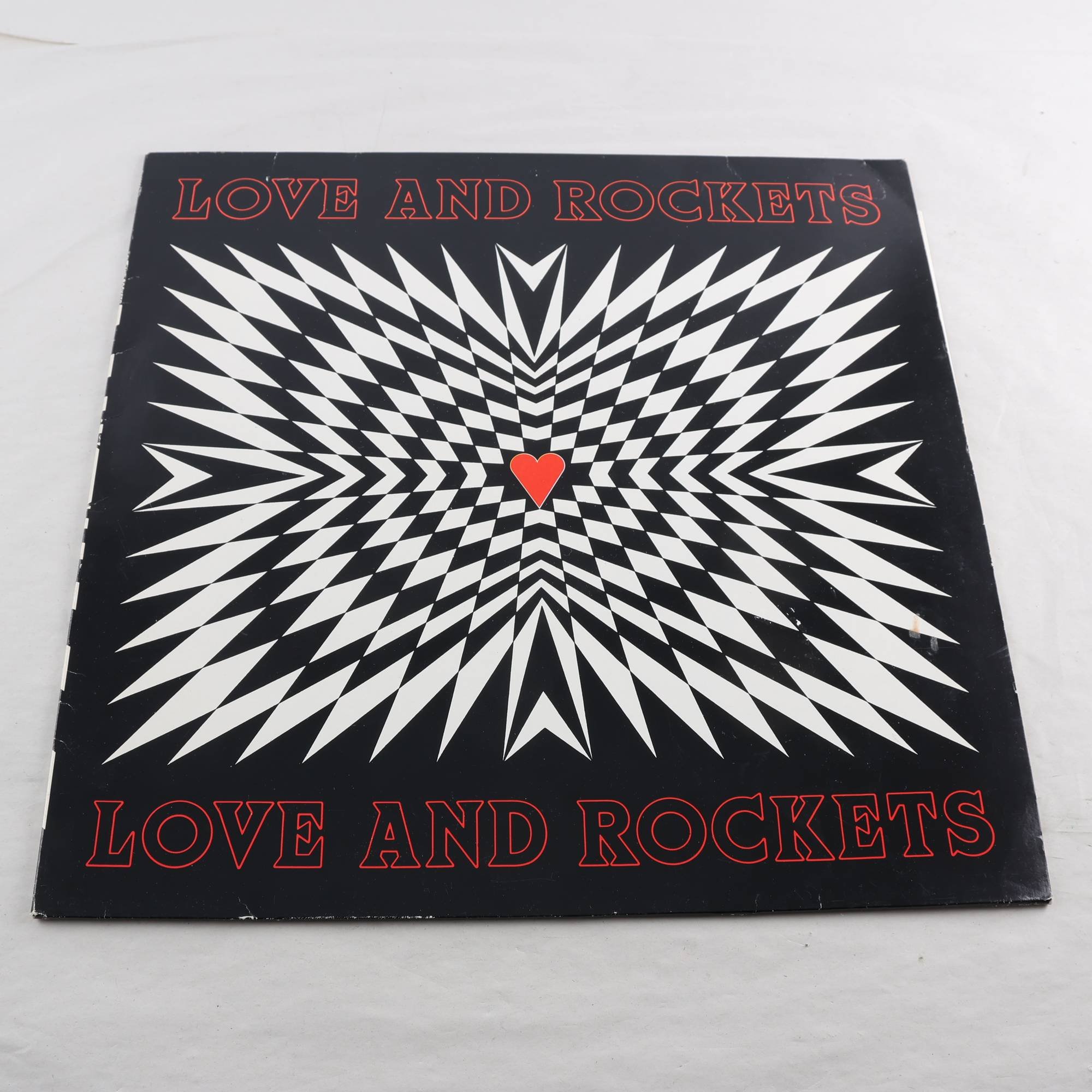 LP Love And Rockets, S/T