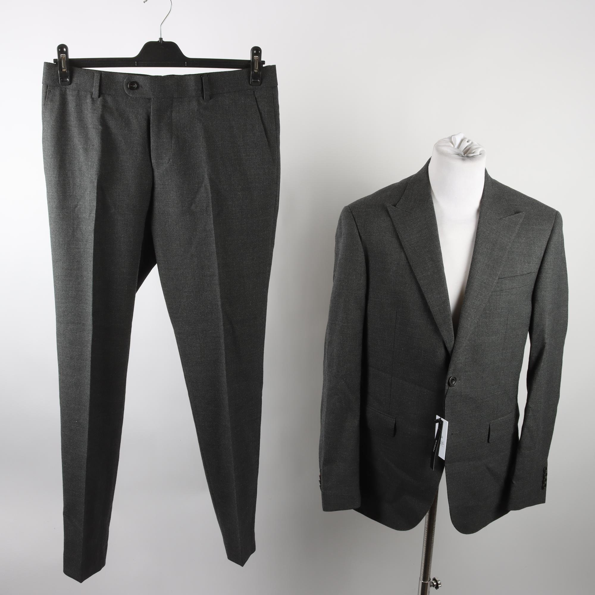 Kostym, Bläck, grå. kavaj stl. 52, byxor stl. 50
