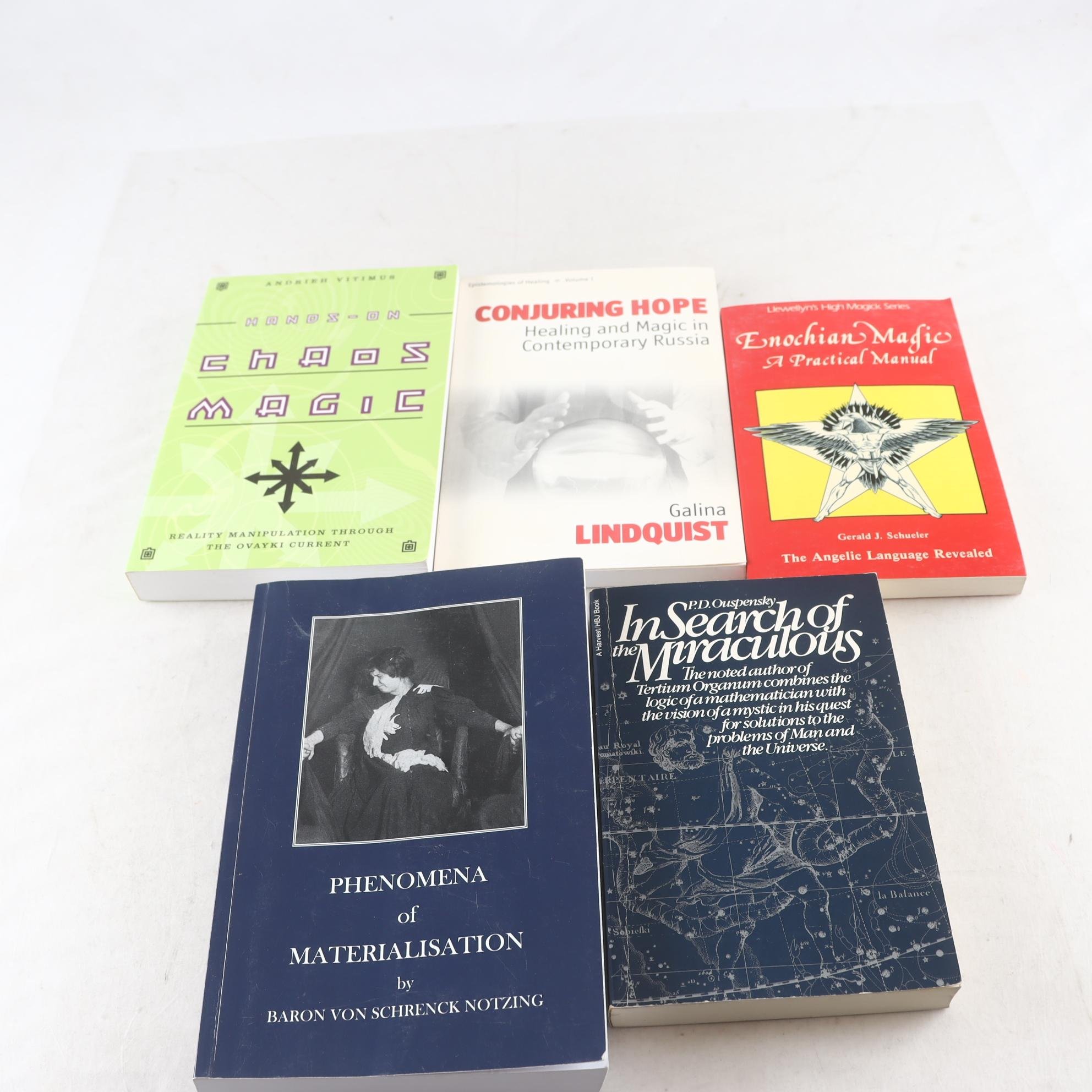 Esoterica: kaosmagi, spiritism, m.m., bokpaket med 5 volymer