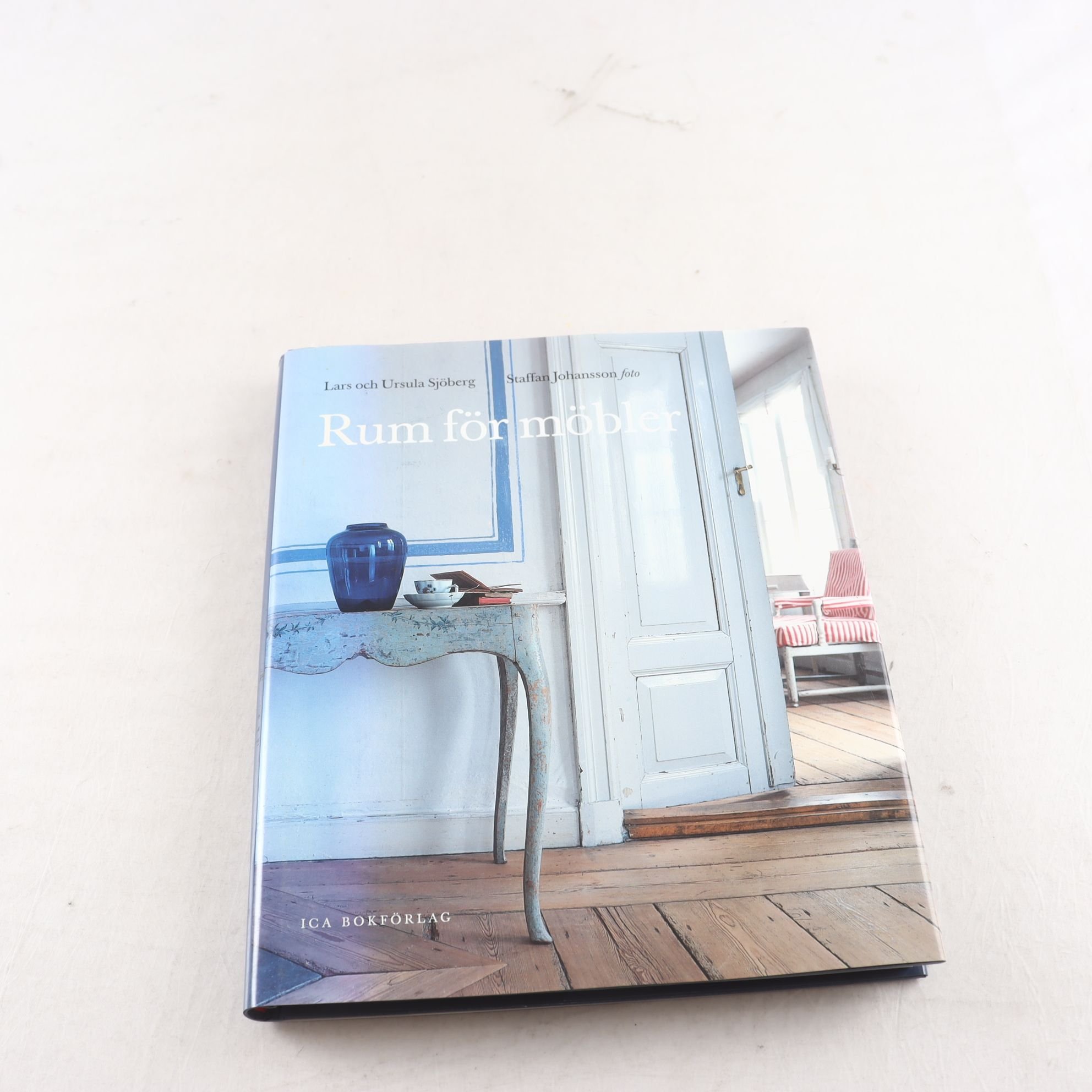 Lars & Ursula Sjöberg, Rum för möbler
