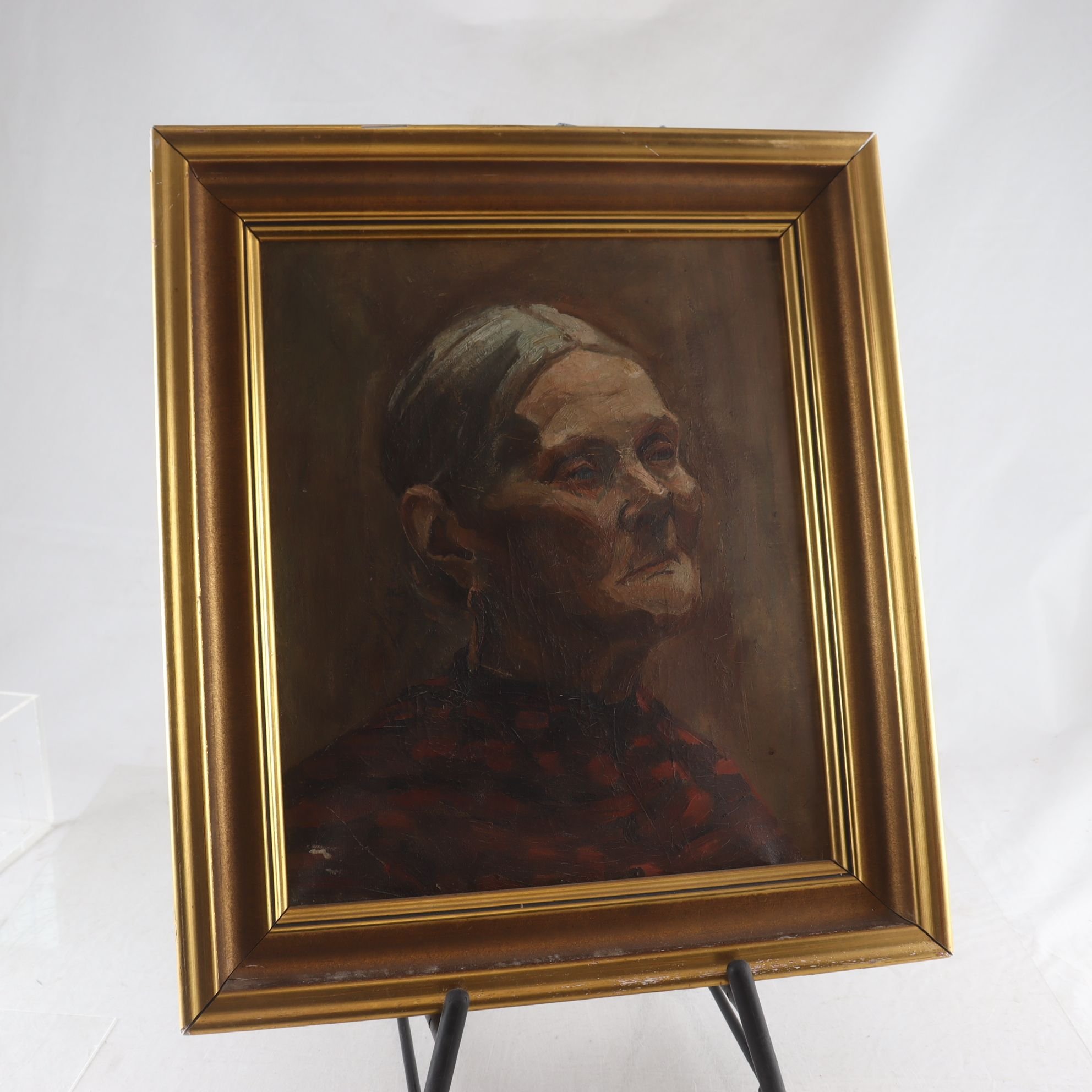 Olja på duk, porträtt, osignerad. Endast avhämtning.