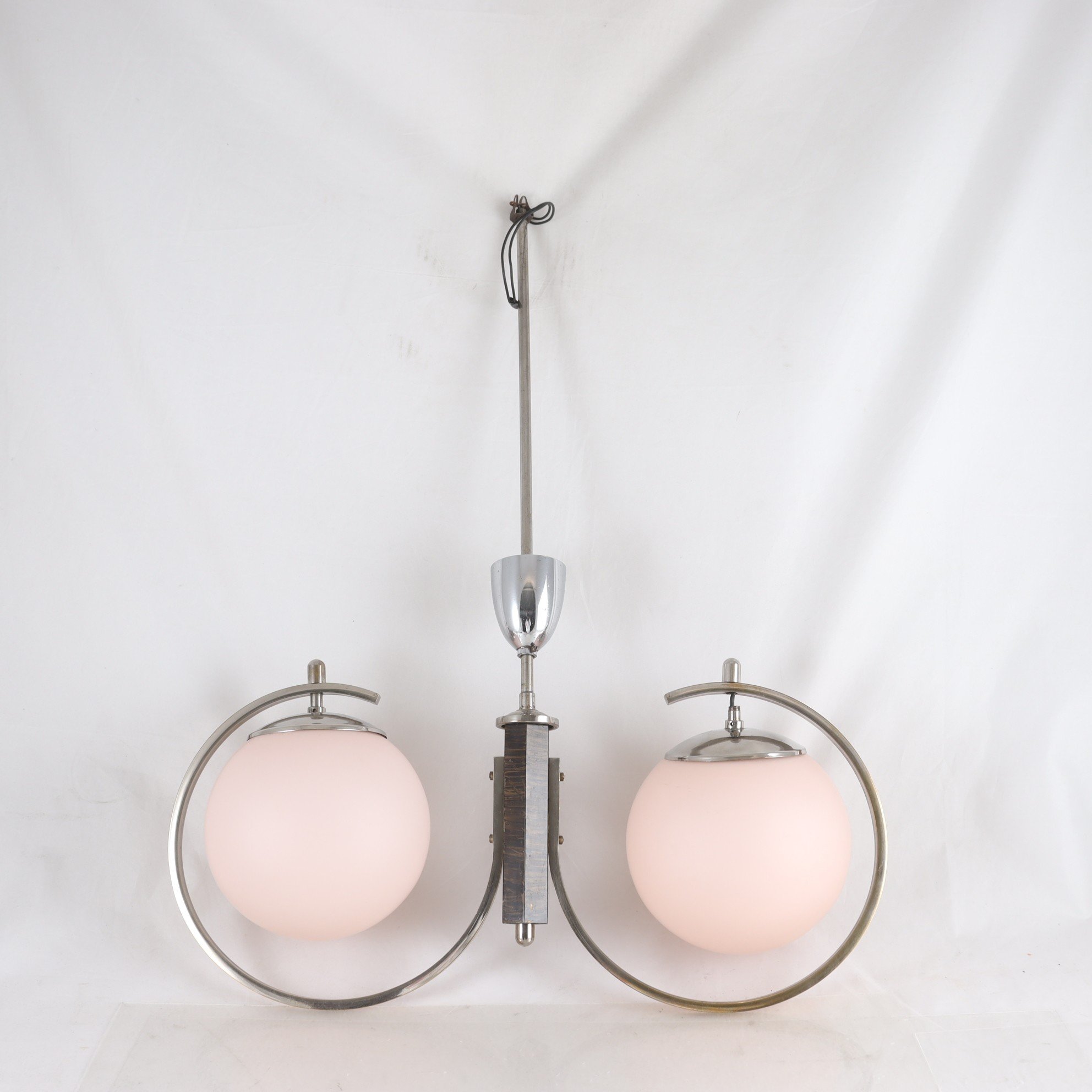 Taklampa, art-deco, 1920-30-tal. Endast avhämtning.