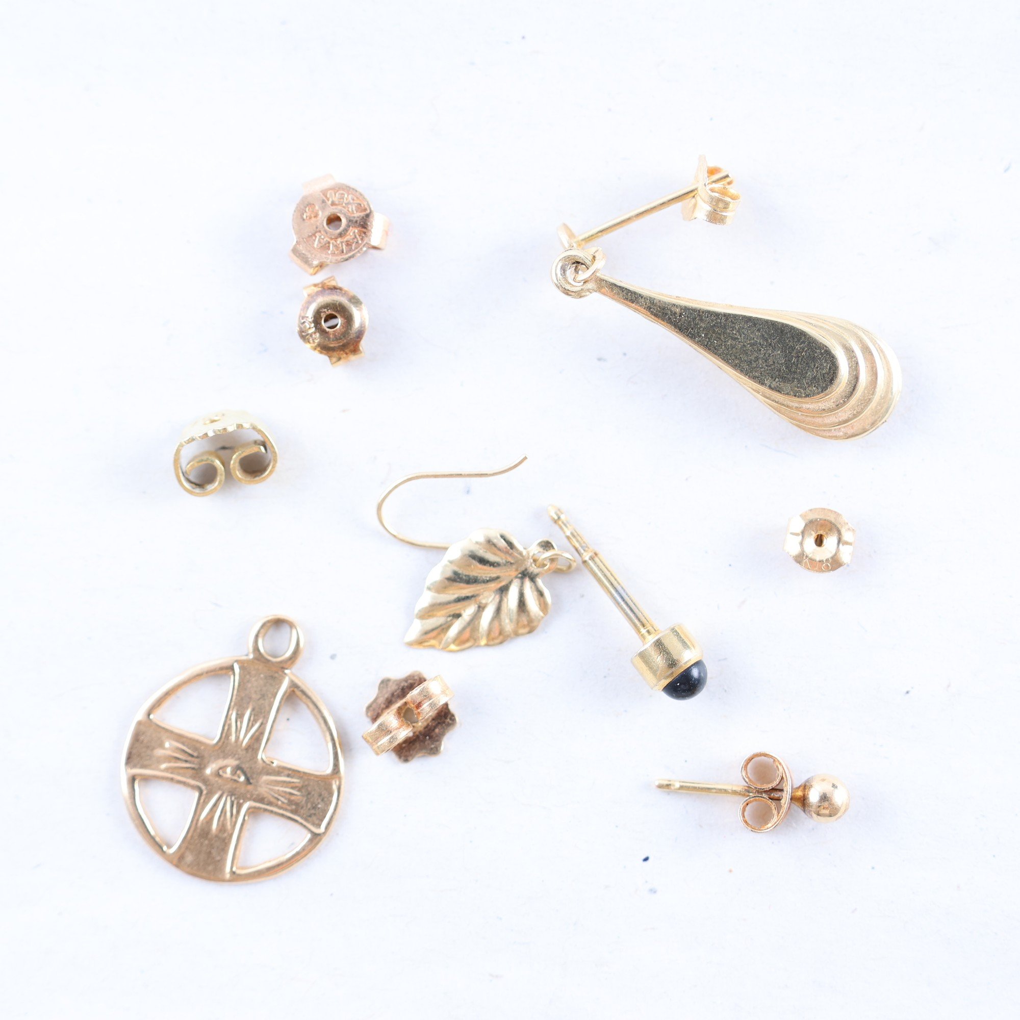 Skrotguld 18k, brv: 3.3g