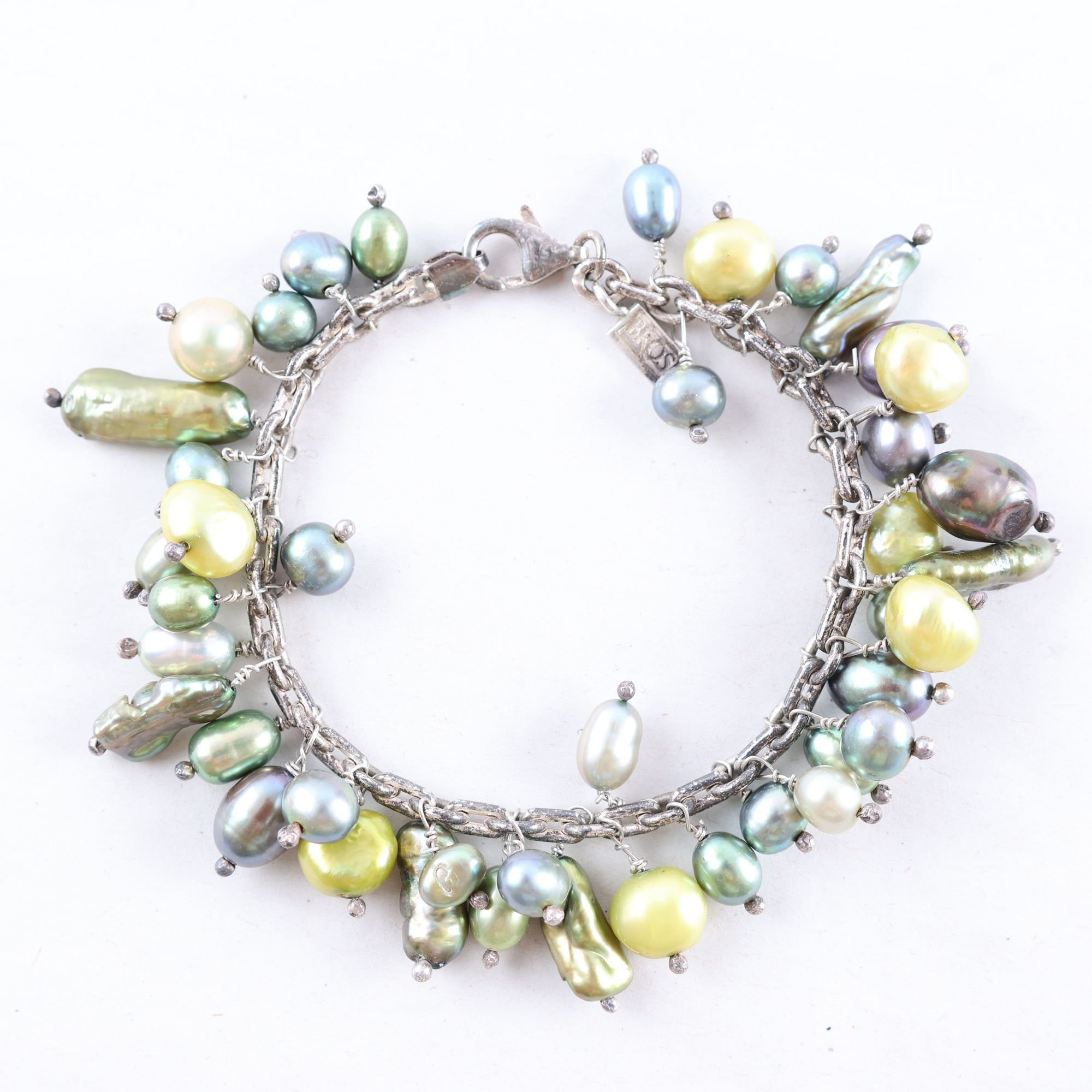 Armband, silver, barocka sötvattenspärlor, brv: 33.2g