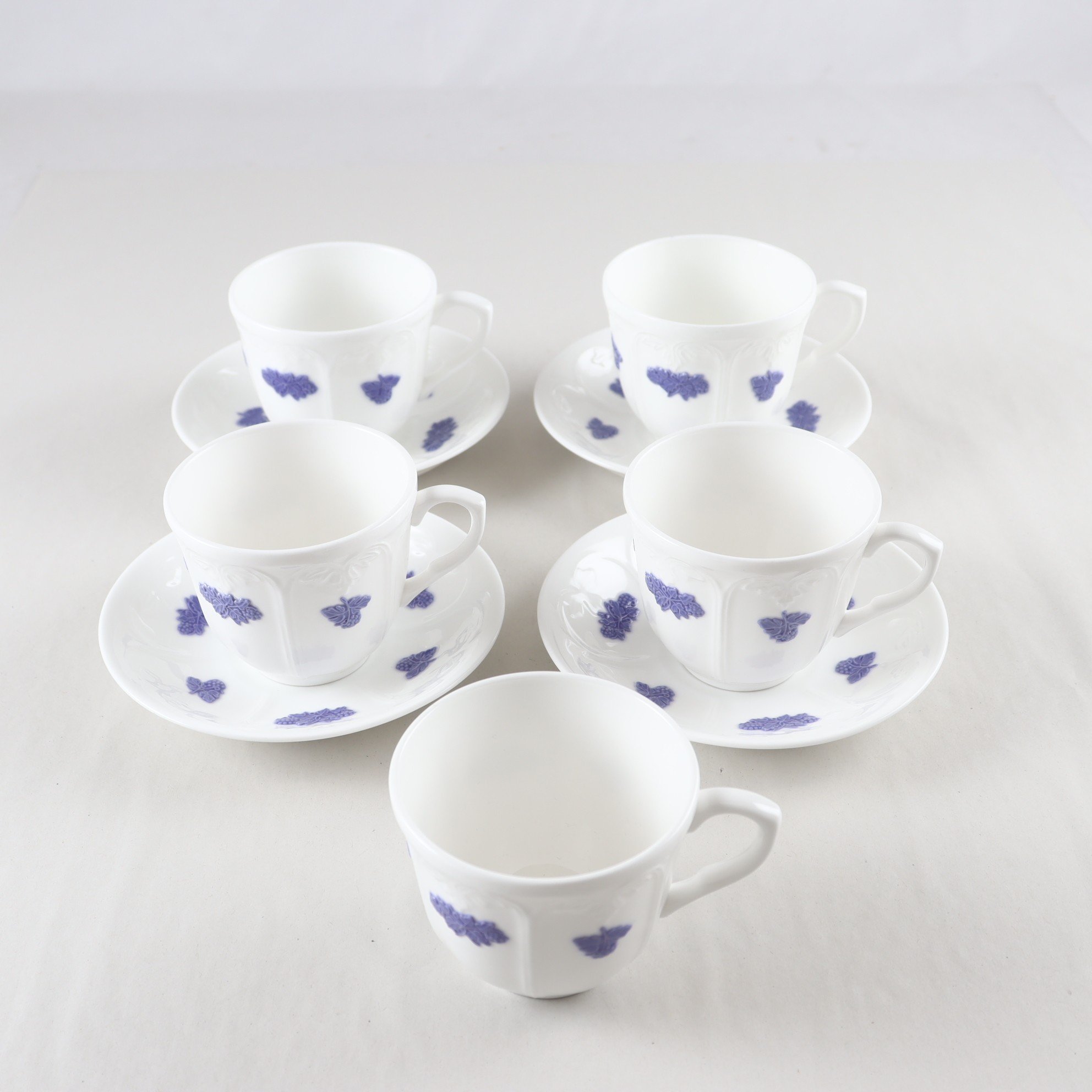 Kopp & fat, Rörstrand, ”Blå Blom”, Old Gustavsberg, benporslin. Samfraktas ej