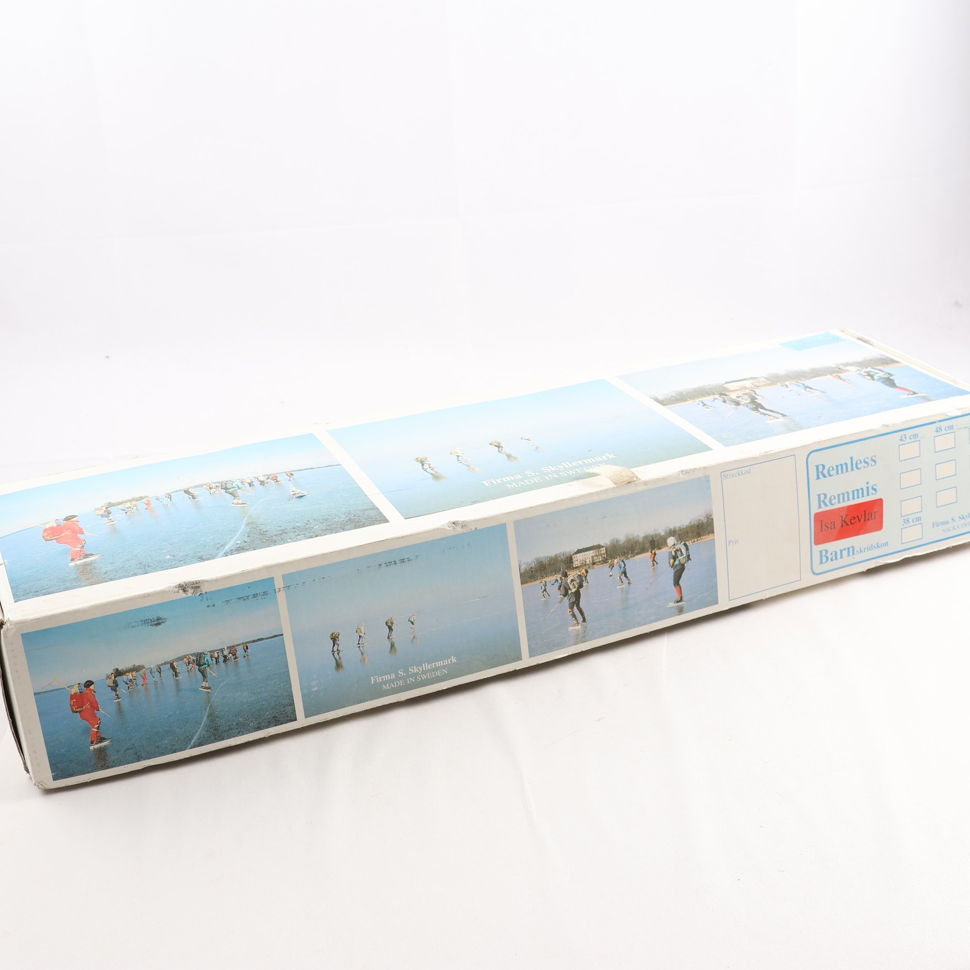 Långfärdsskridskor, Skyllermark, i org kartong. Samfraktas ej.