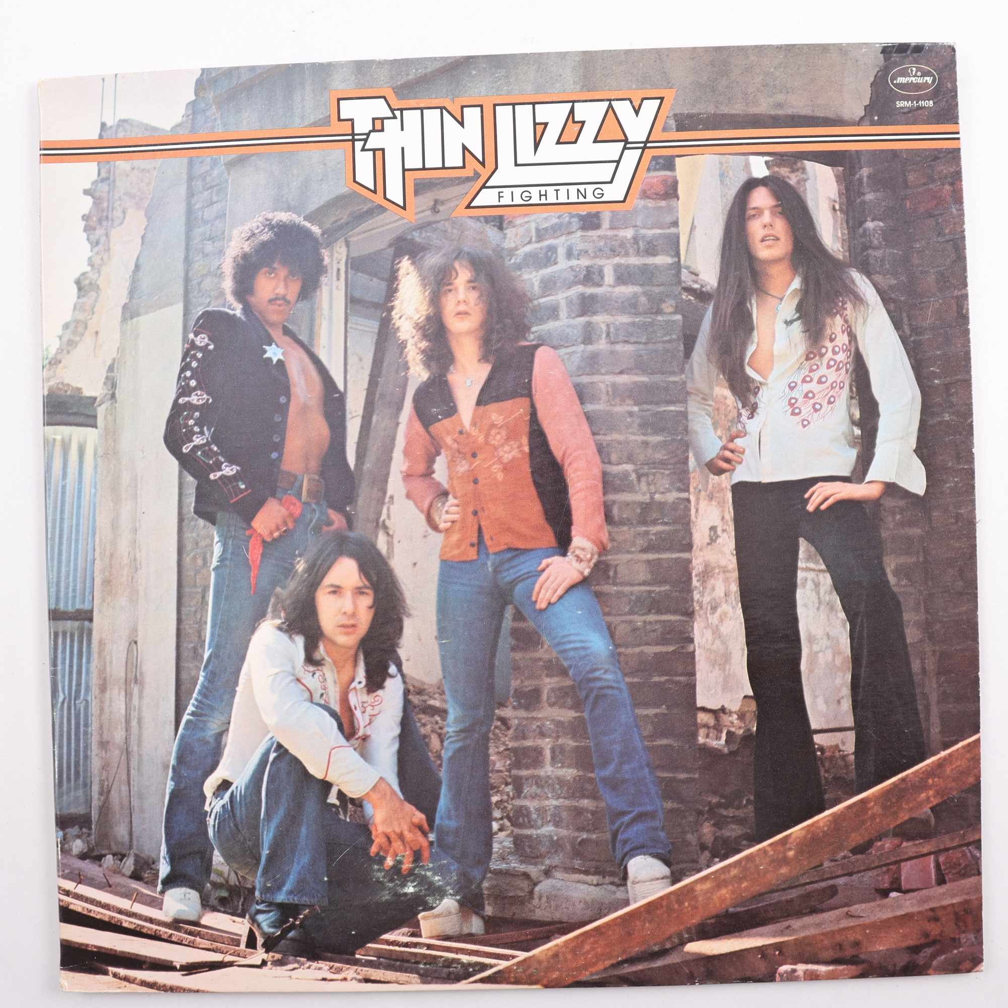 LP Thin Lizzy, Fighting