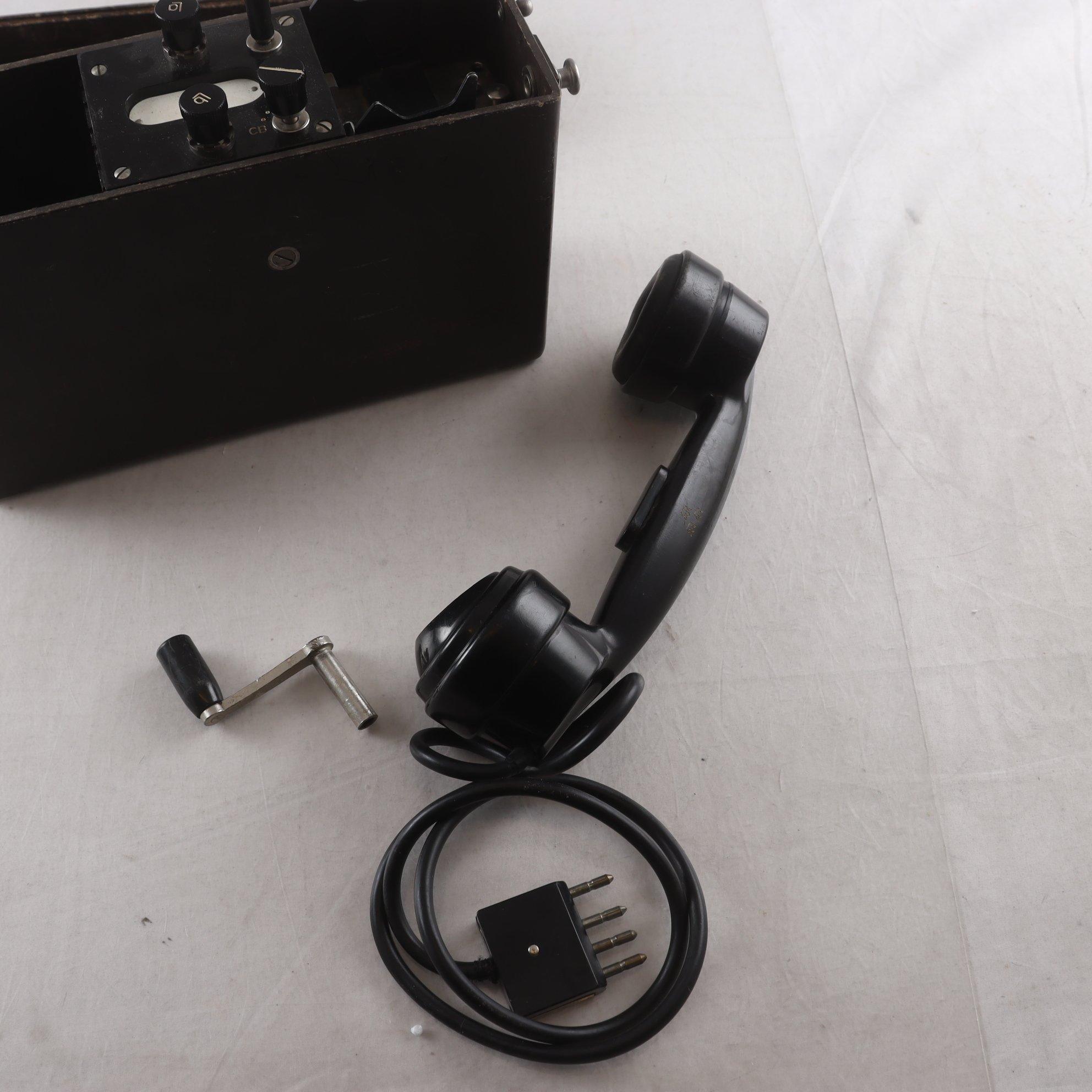 Fälttelefon, Dpa 13×10, 22 62