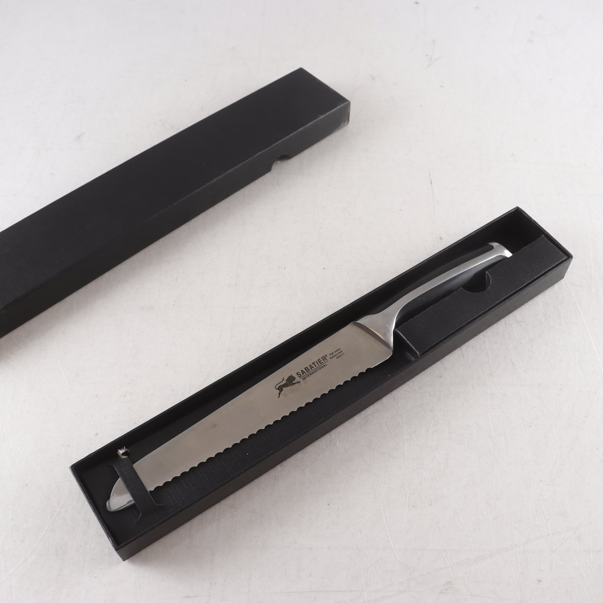 Kniv, Sabatier, high carbon, rostfitt stål.