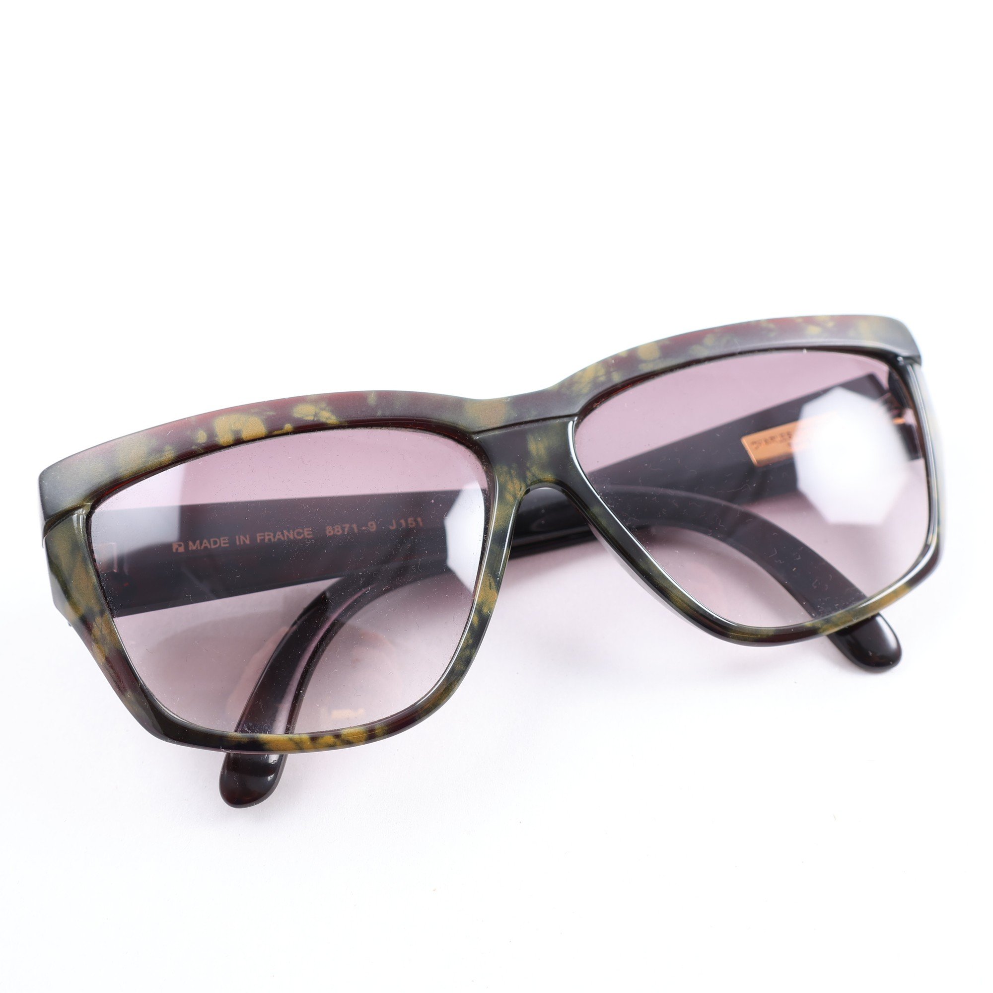 Solglasögon, Charles Jourdan