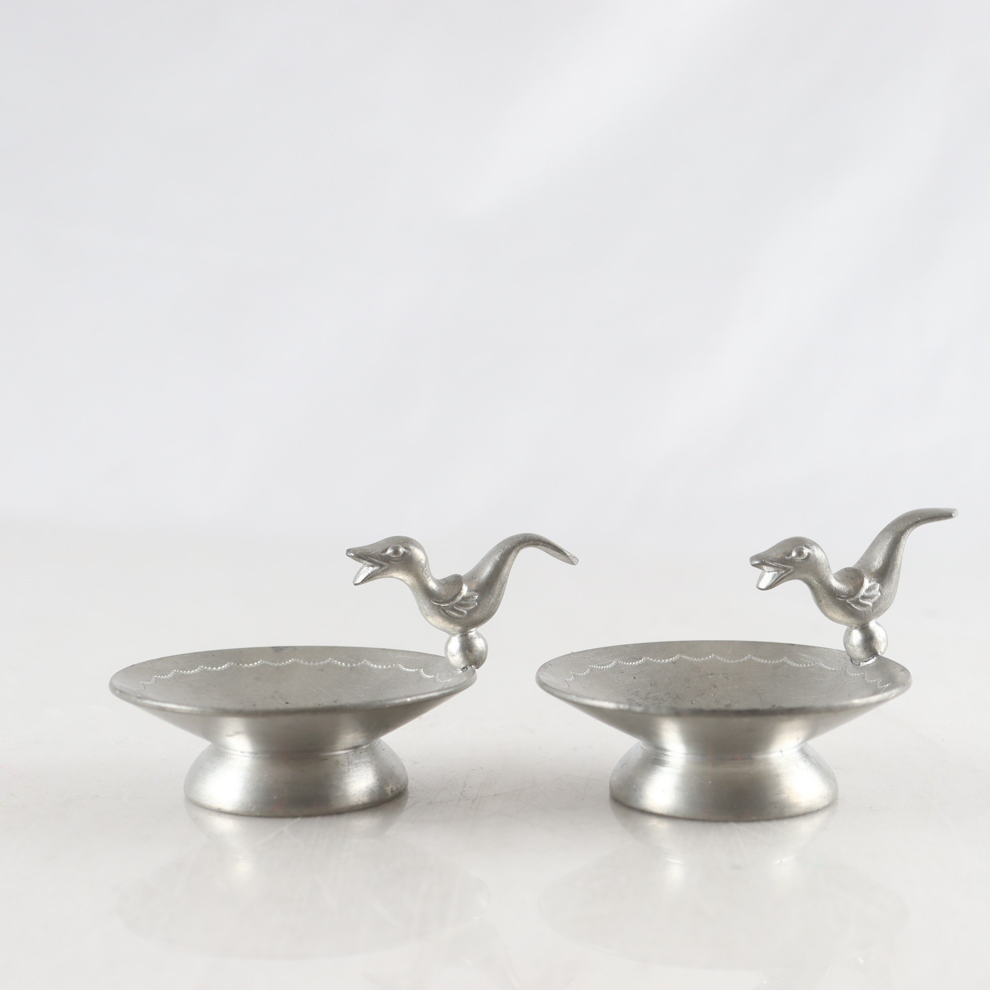 Saltkar, ett par, Firma Svenskt Tenn