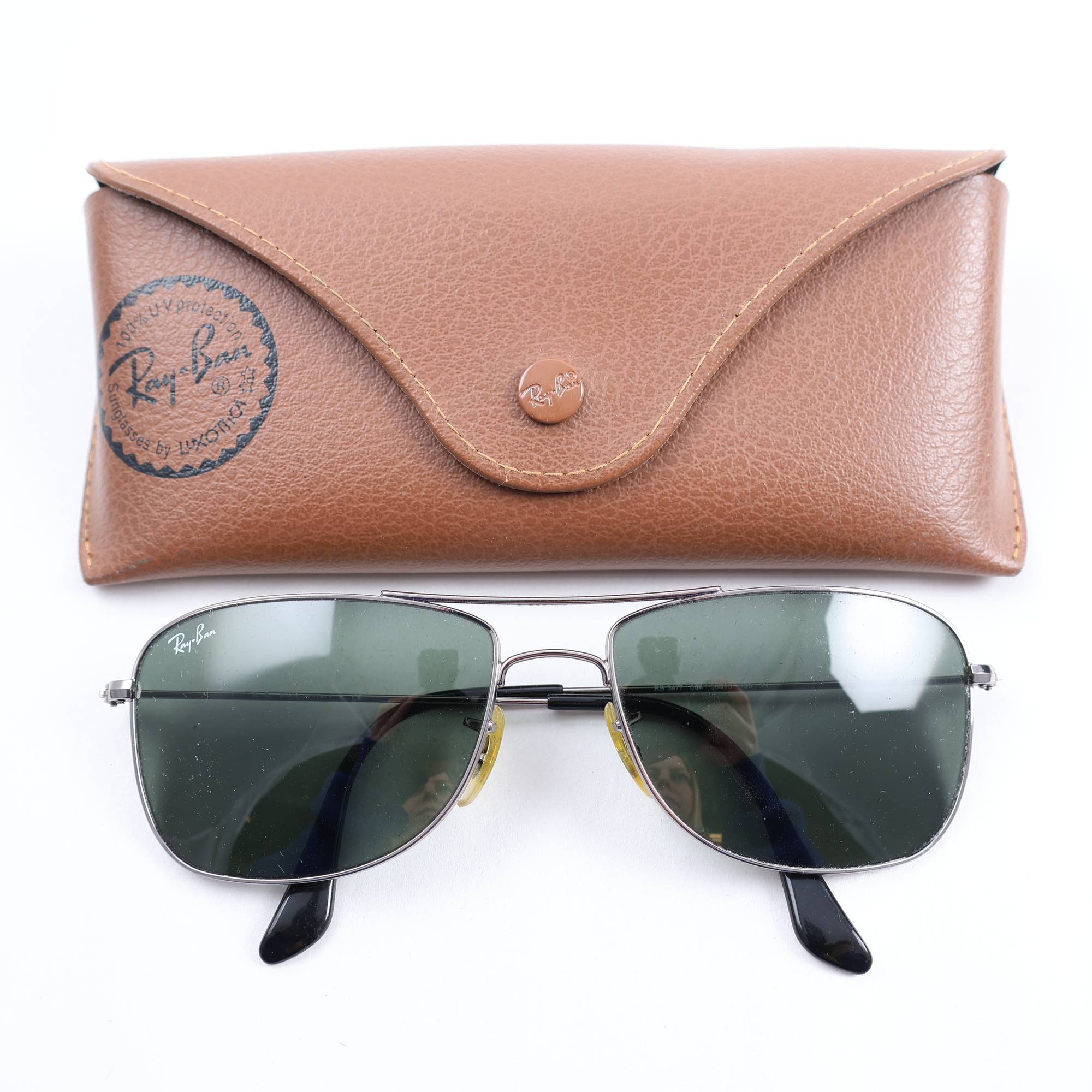 Solglasögon, Ray-ban