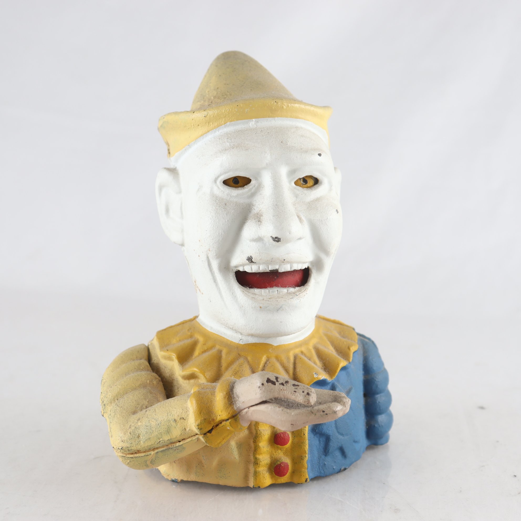 Sparbössa mekanisk, järn, ”Humpty Dumty Bank”. Samfraktas ej.