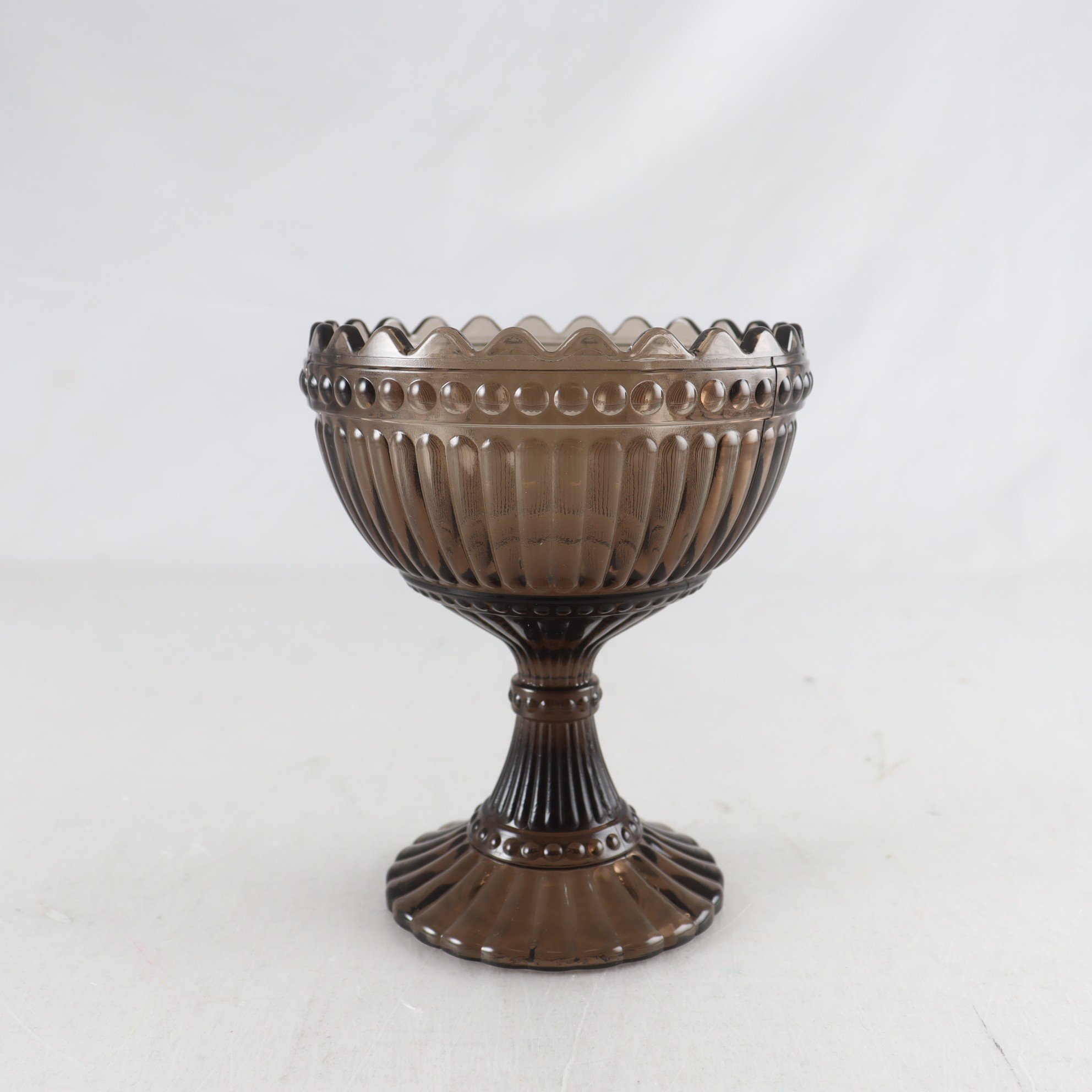 Skål, Marimekko/Ittala, ”Mariskooli”, rökfärgad.