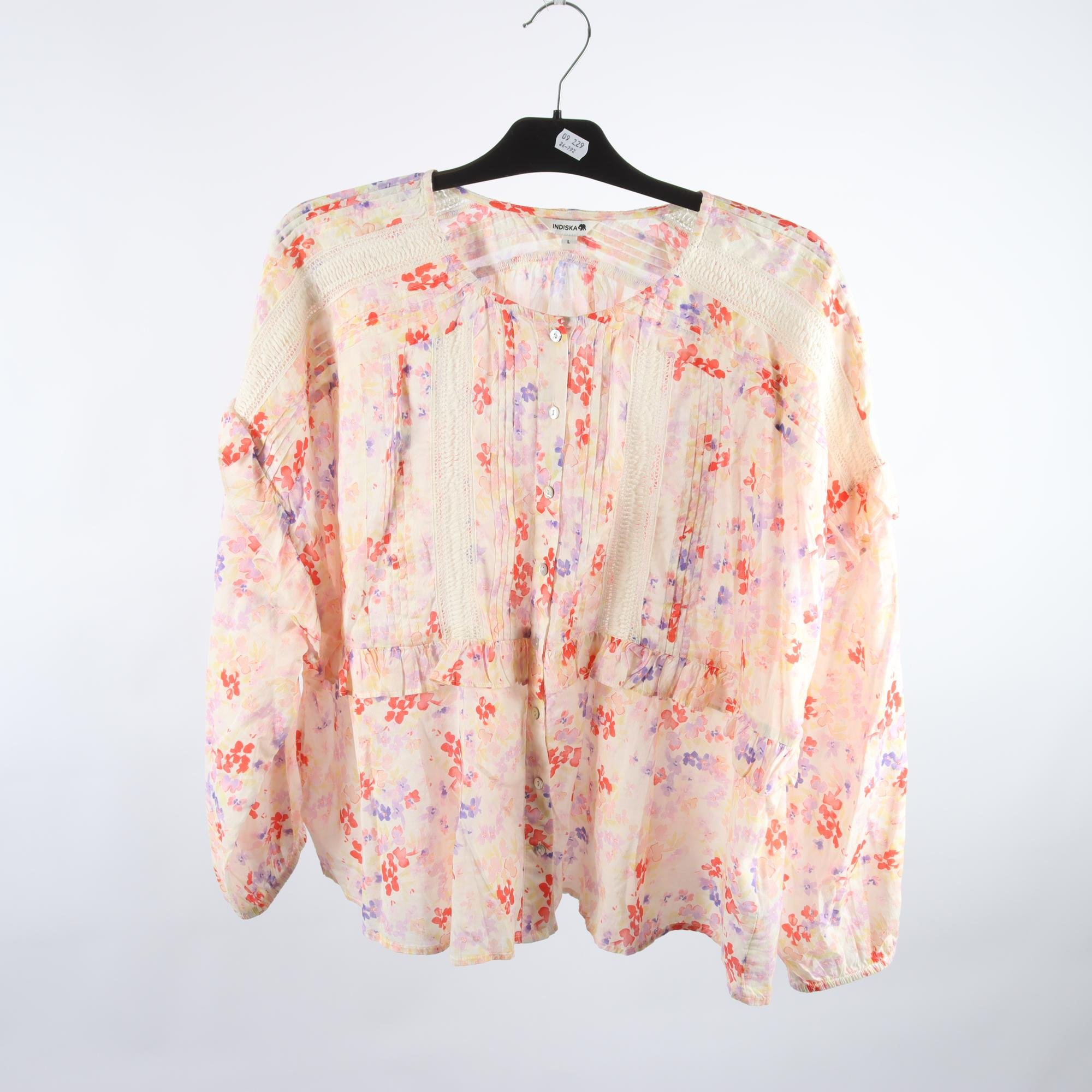 Blus, Indiska, stl. L