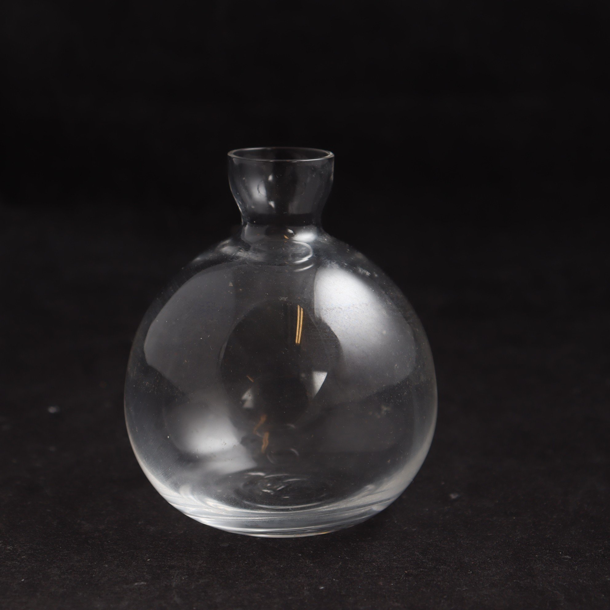 Vas, Svenskt tenn, ’Ekollon’ Estrid Eriksson.