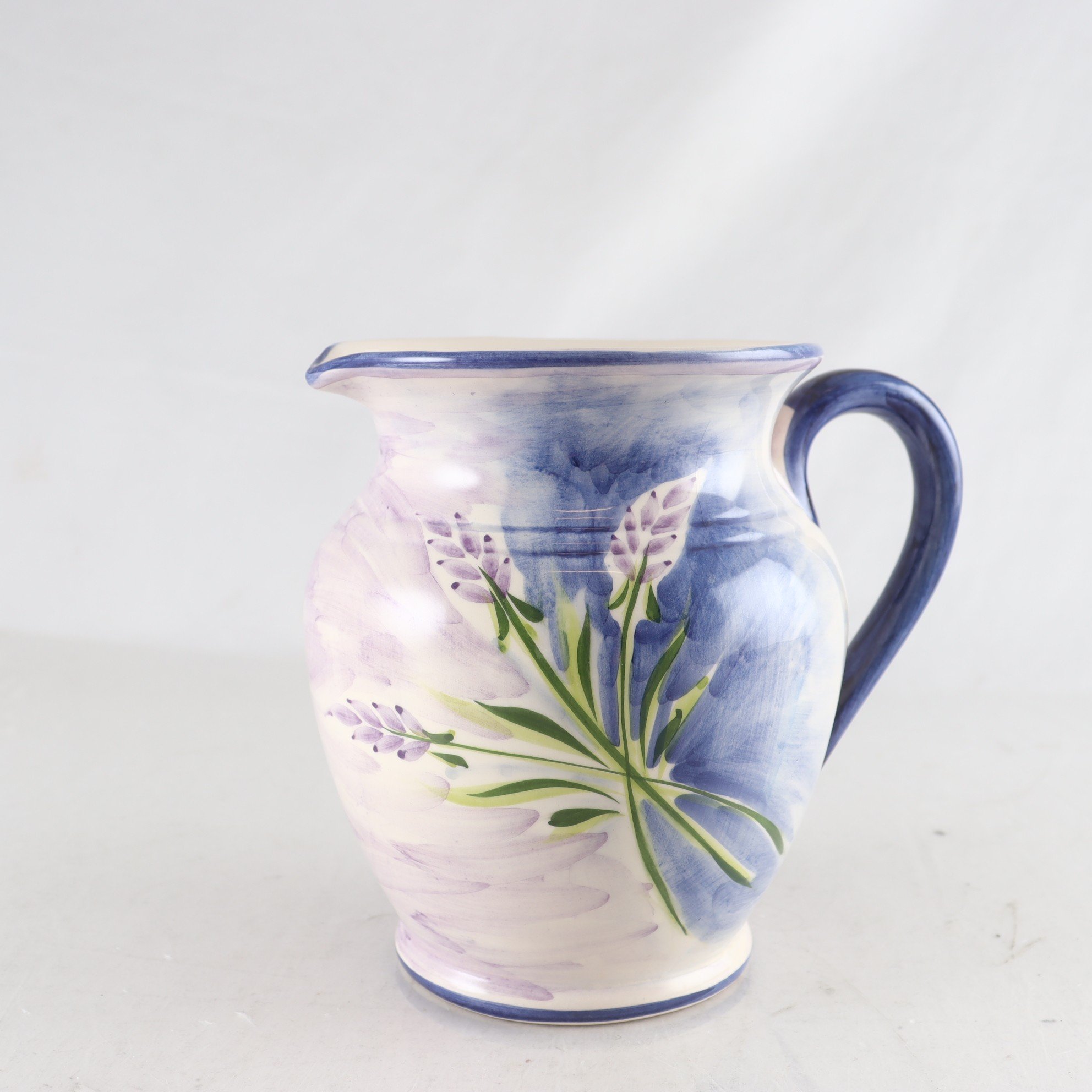 Tillbringare, handmålad, Lena Andersson. Samfraktas ej.