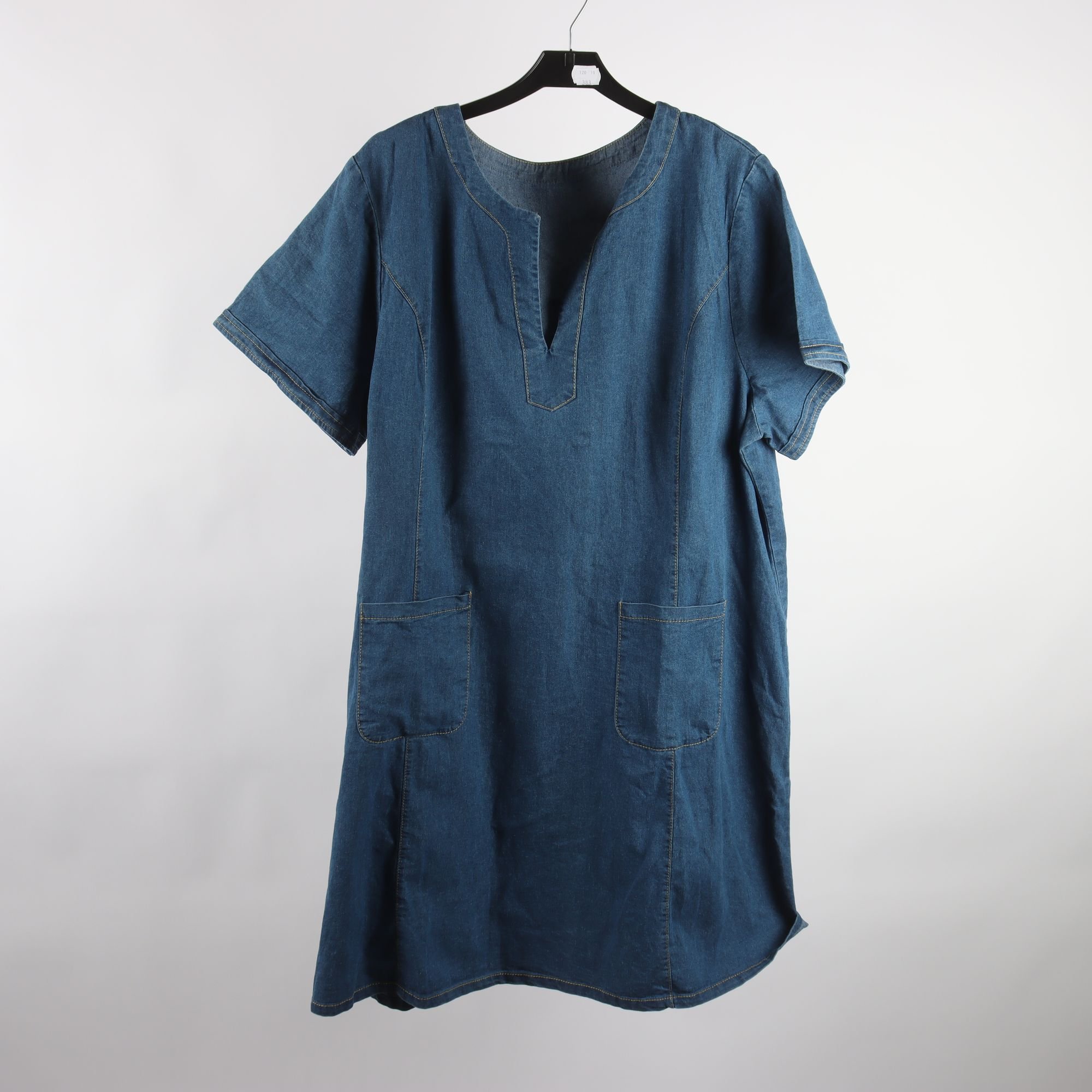 Jeansklänning, Okänd, blå, stl. ca. XL.