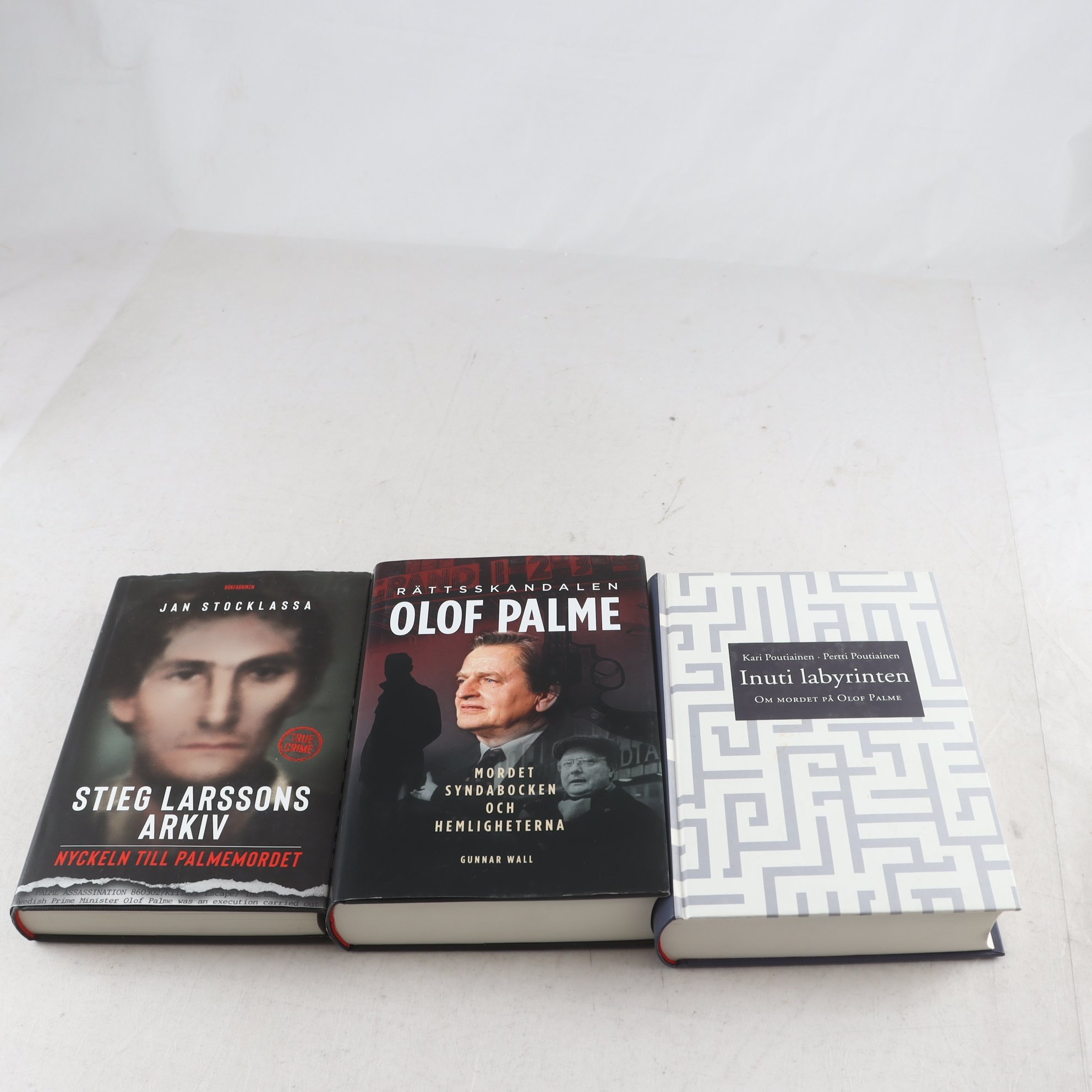Palmemordet, bokpaket med 3 volymer, bl a Inuti labyrinten