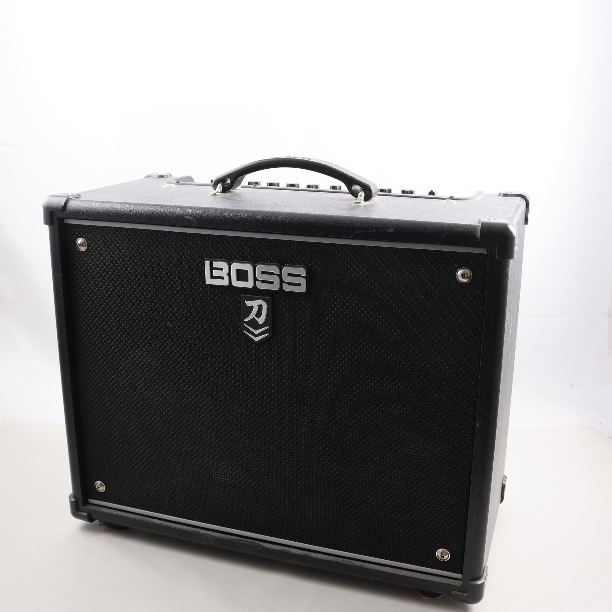 Gitarrförstärkare, Roland, Boss. Endast avhämtning.