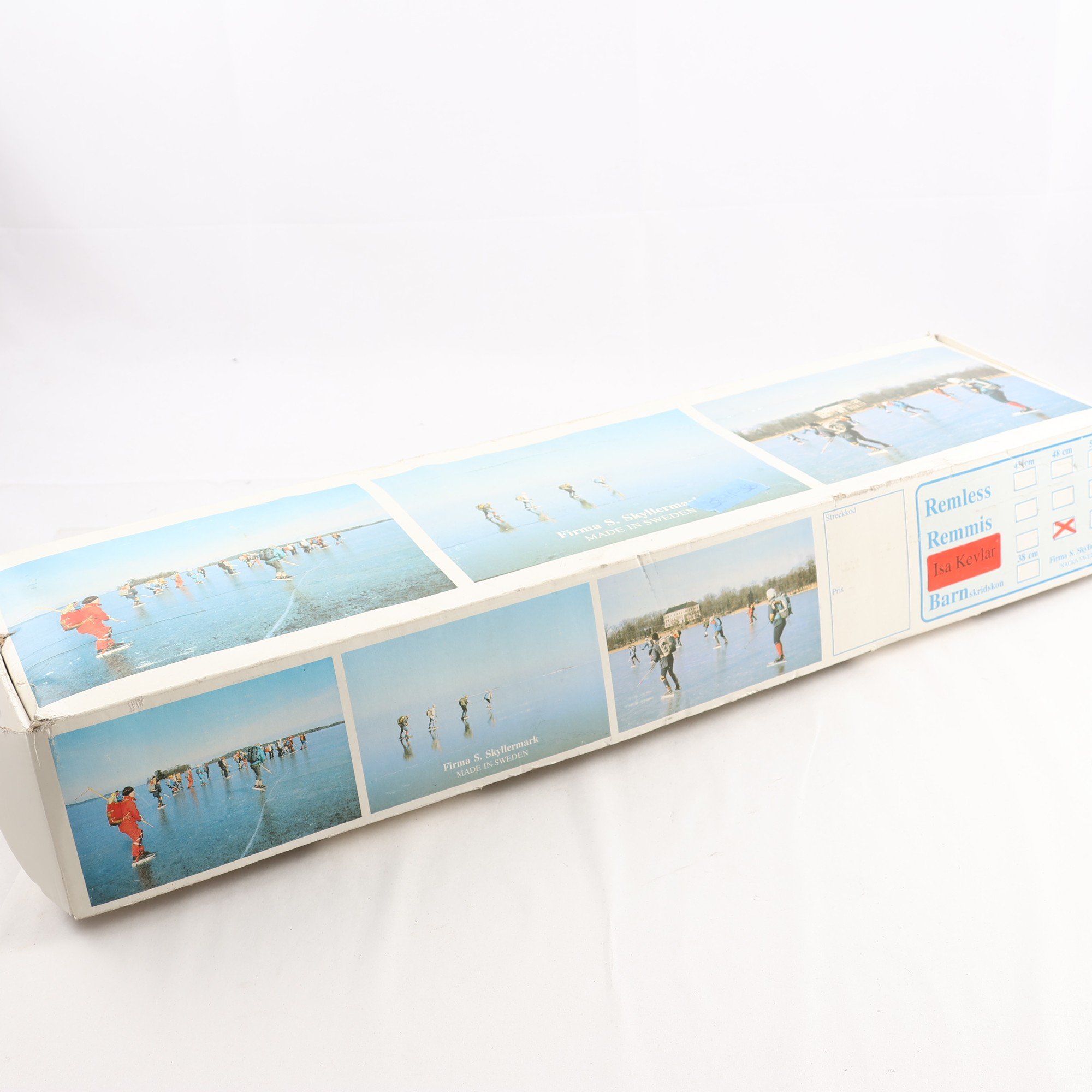 Långfärdsskridskor, Skyllermark, i org kartong. Samfraktas ej.