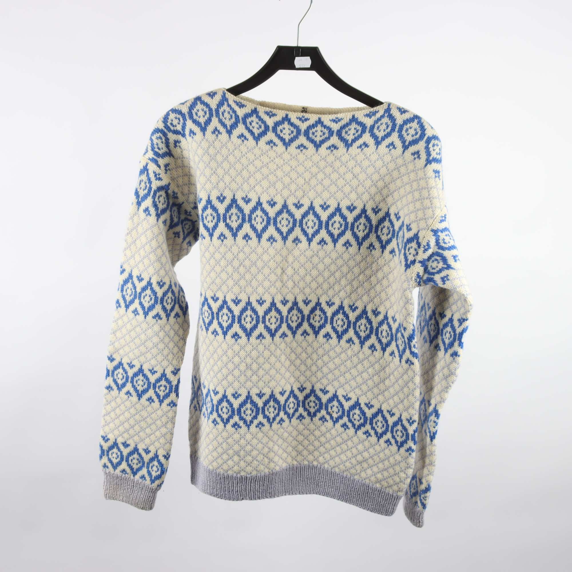 Tröja, Okänd, vit, blå, stl. ca. S/M.