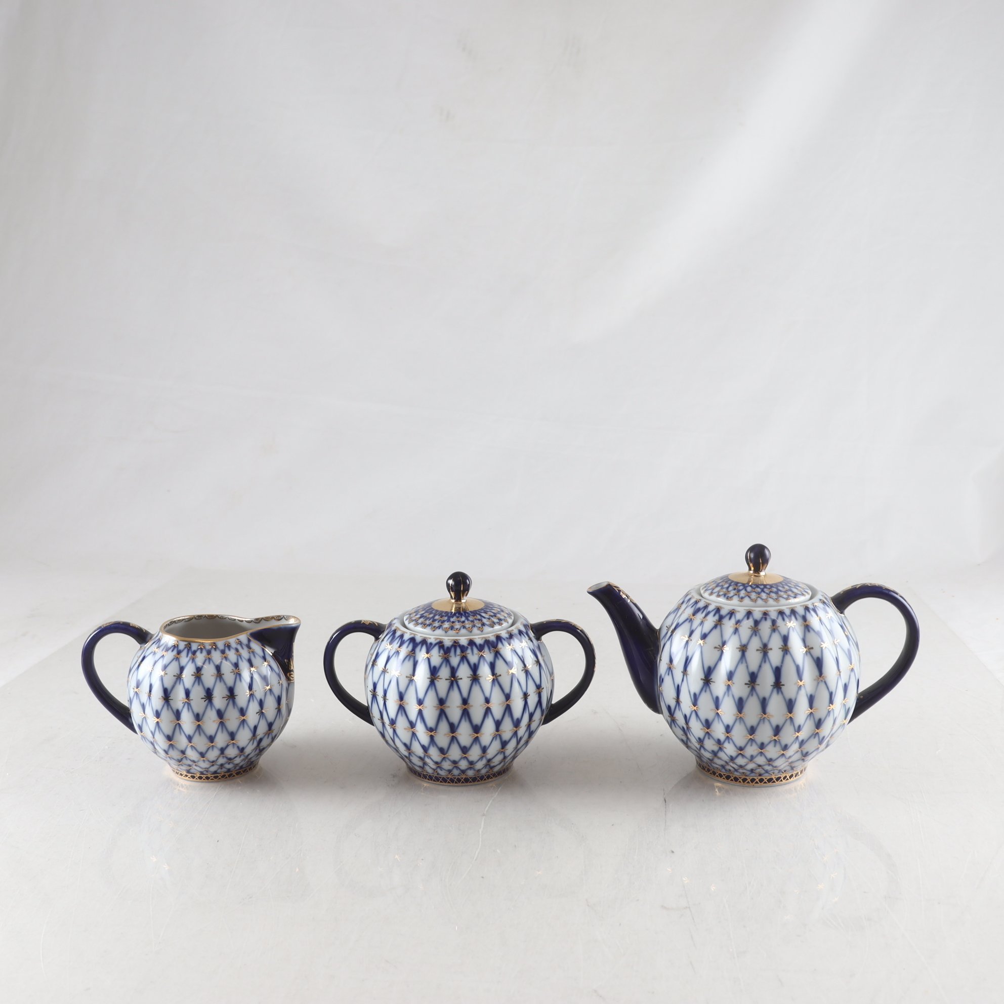 Servisdelar, porslin, Lomonosov. Samfraktas ej.