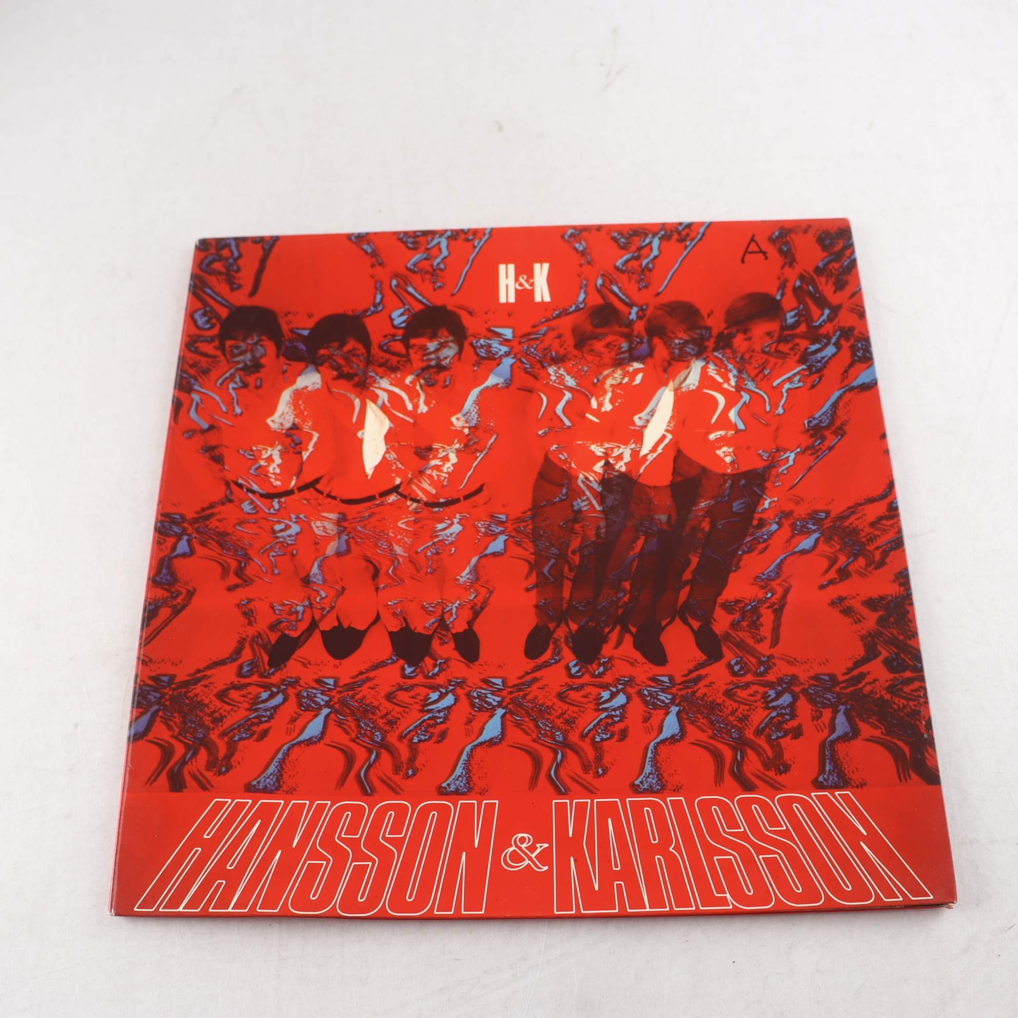 LP Hansson & Karlsson, Monument