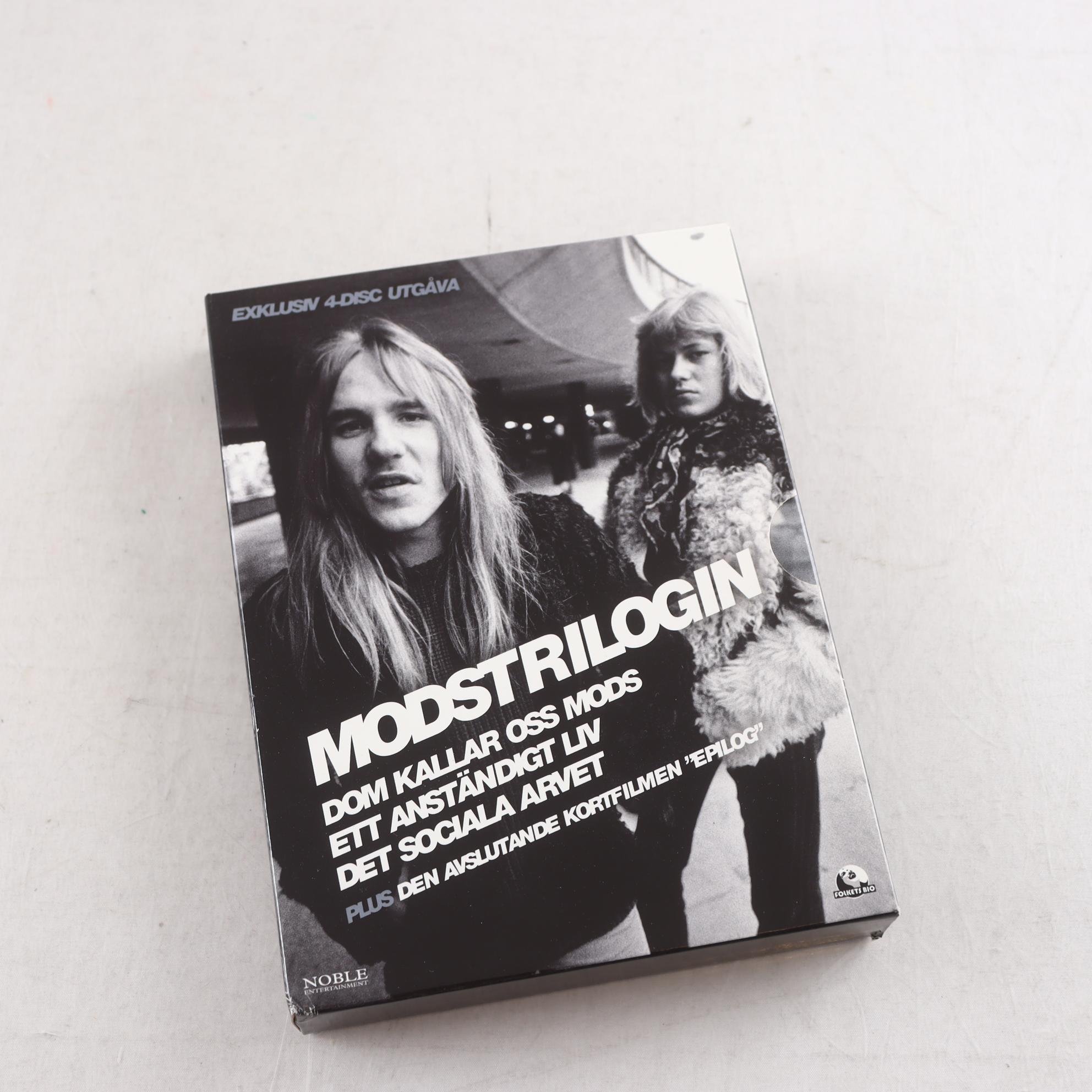 DVD Modstrilogin, Exklusiv 4-disc utgåva