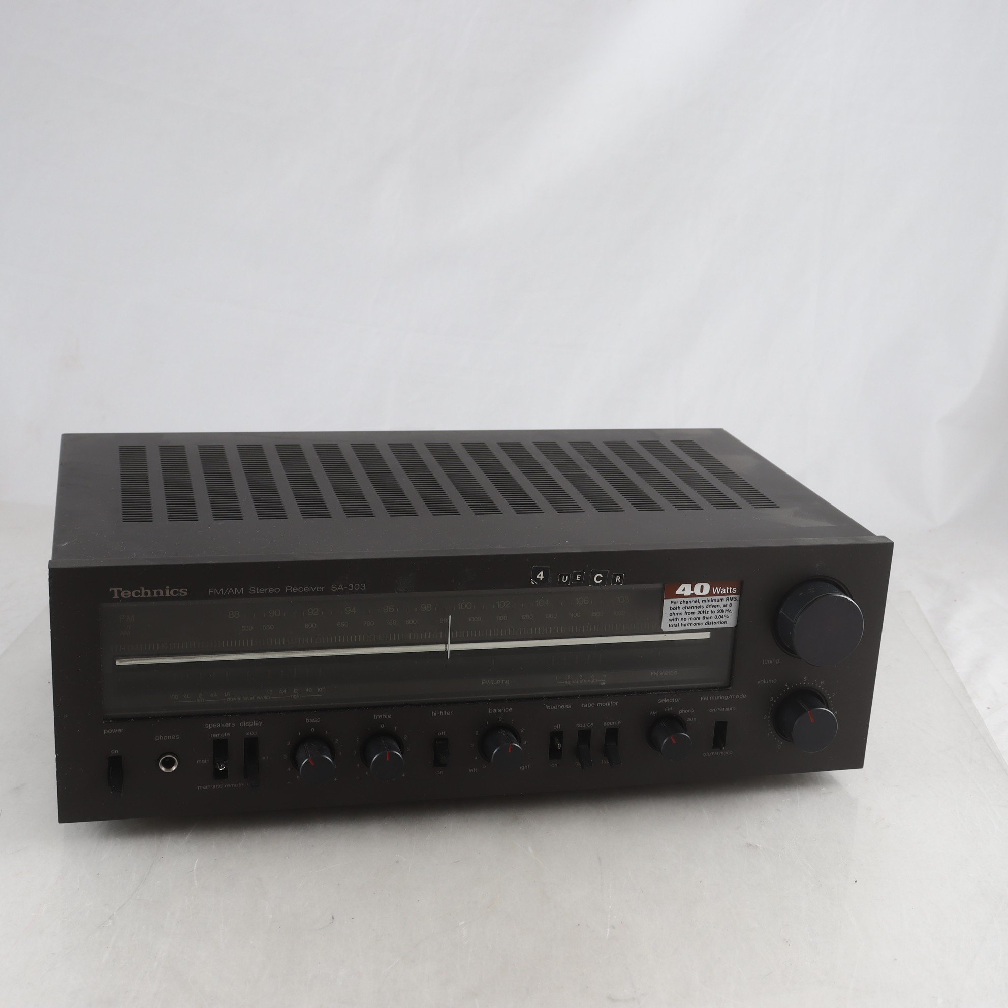 Receiver, Technics SA-303