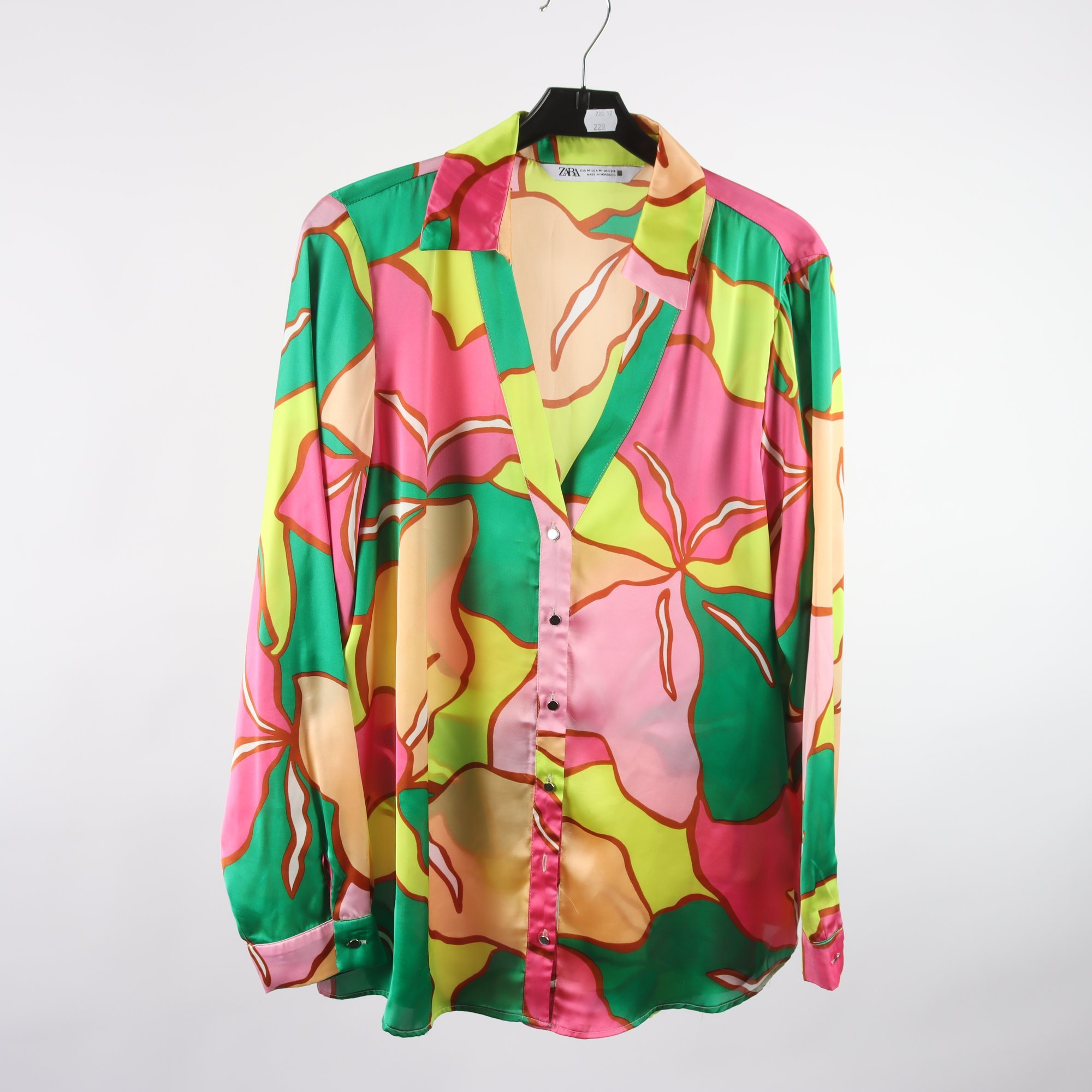 Blus, Zara. mönstrad, stl M