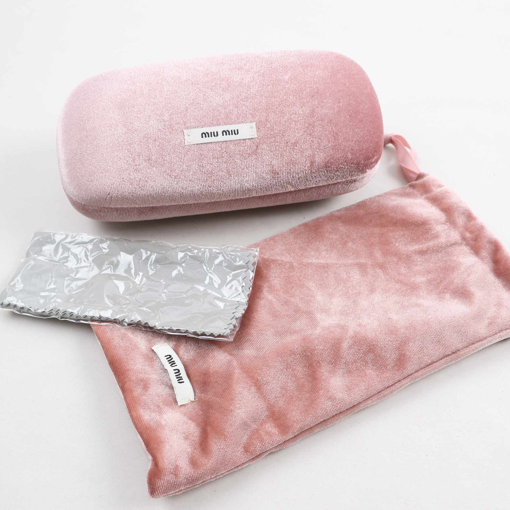 Glasögonfodral, sammet, Miu Miu, rosa