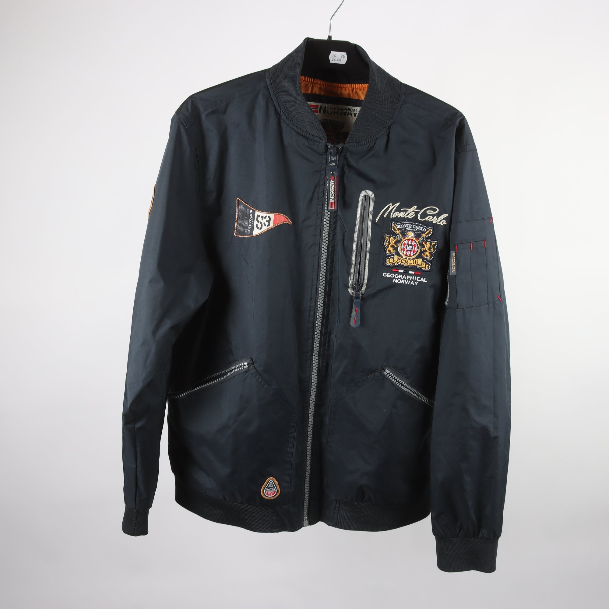 Jacka, Geographical Norway, stl. L